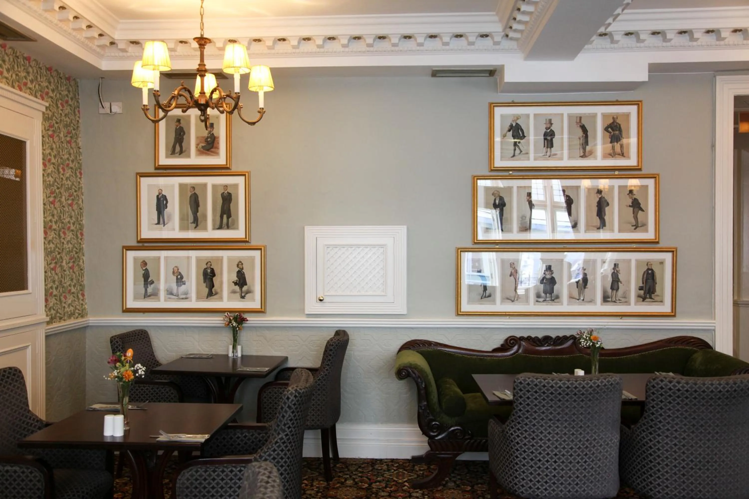 Restaurant/places to eat in Club House Hotel Kilkenny