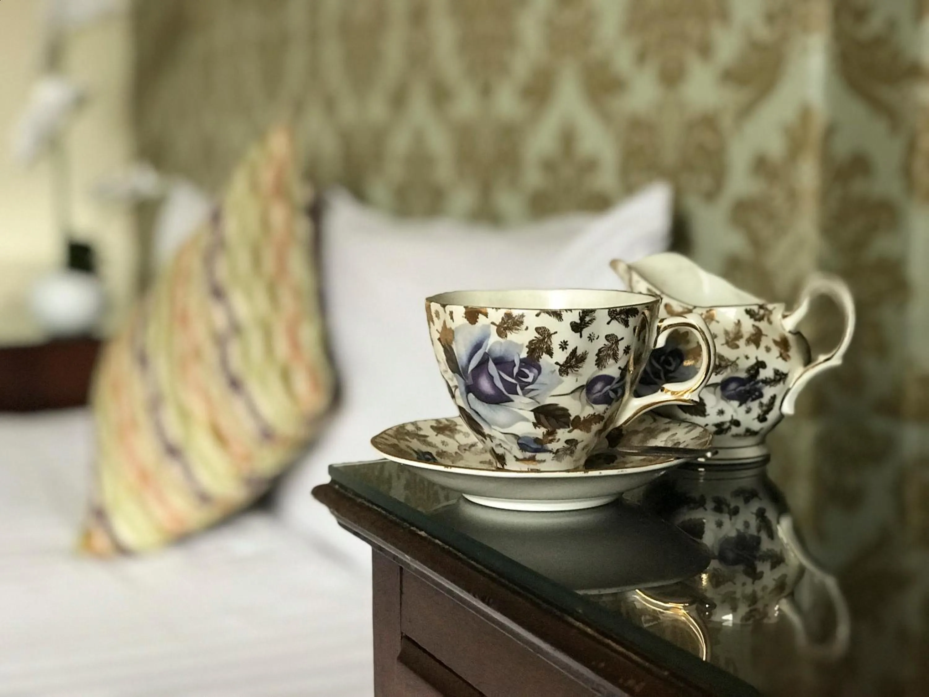 Decorative detail, Bed in Club House Hotel Kilkenny