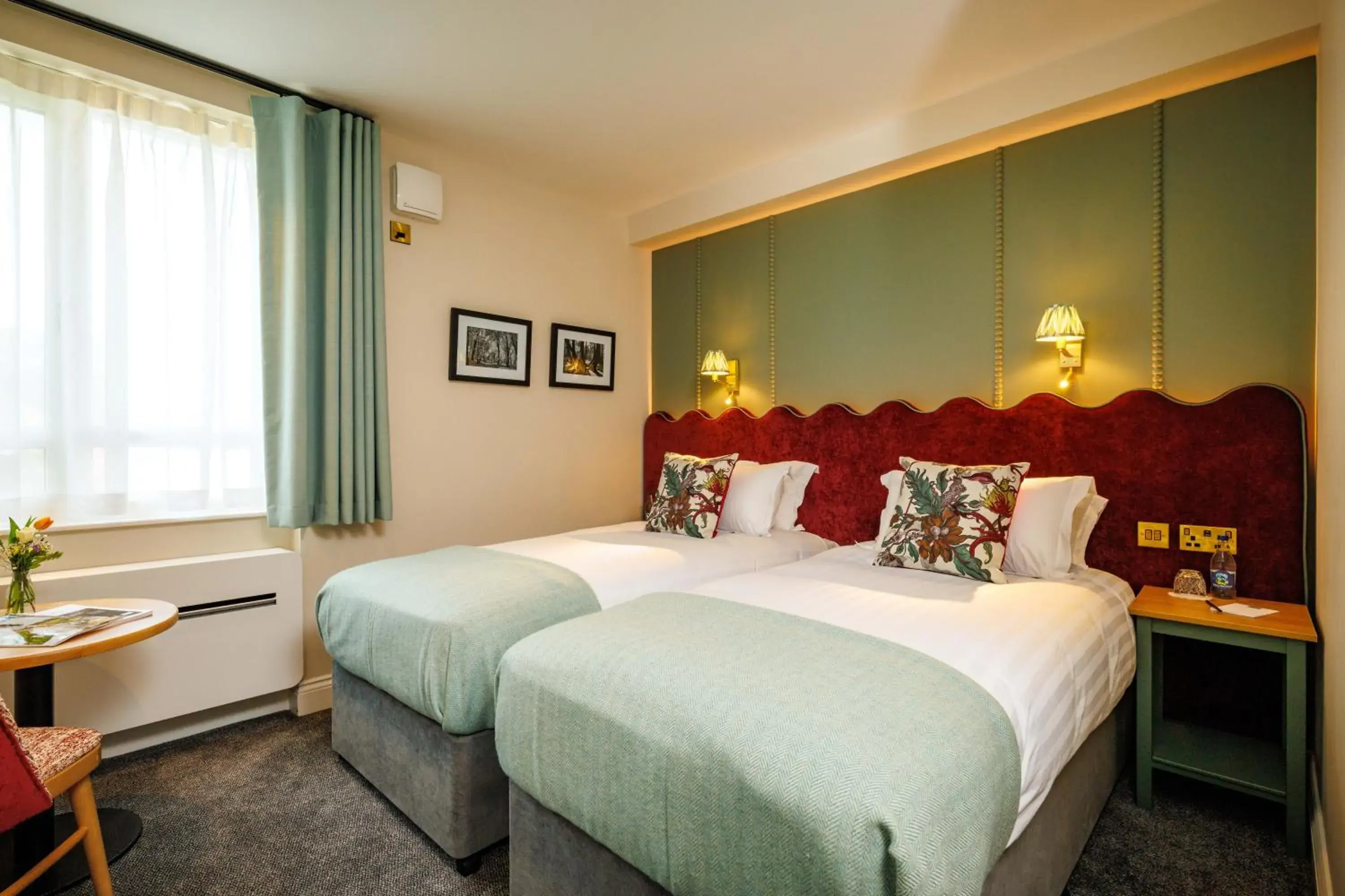 Superior Twin Room in Club House Hotel Kilkenny Superior Twin Room in Club House Hotel Kilkenny