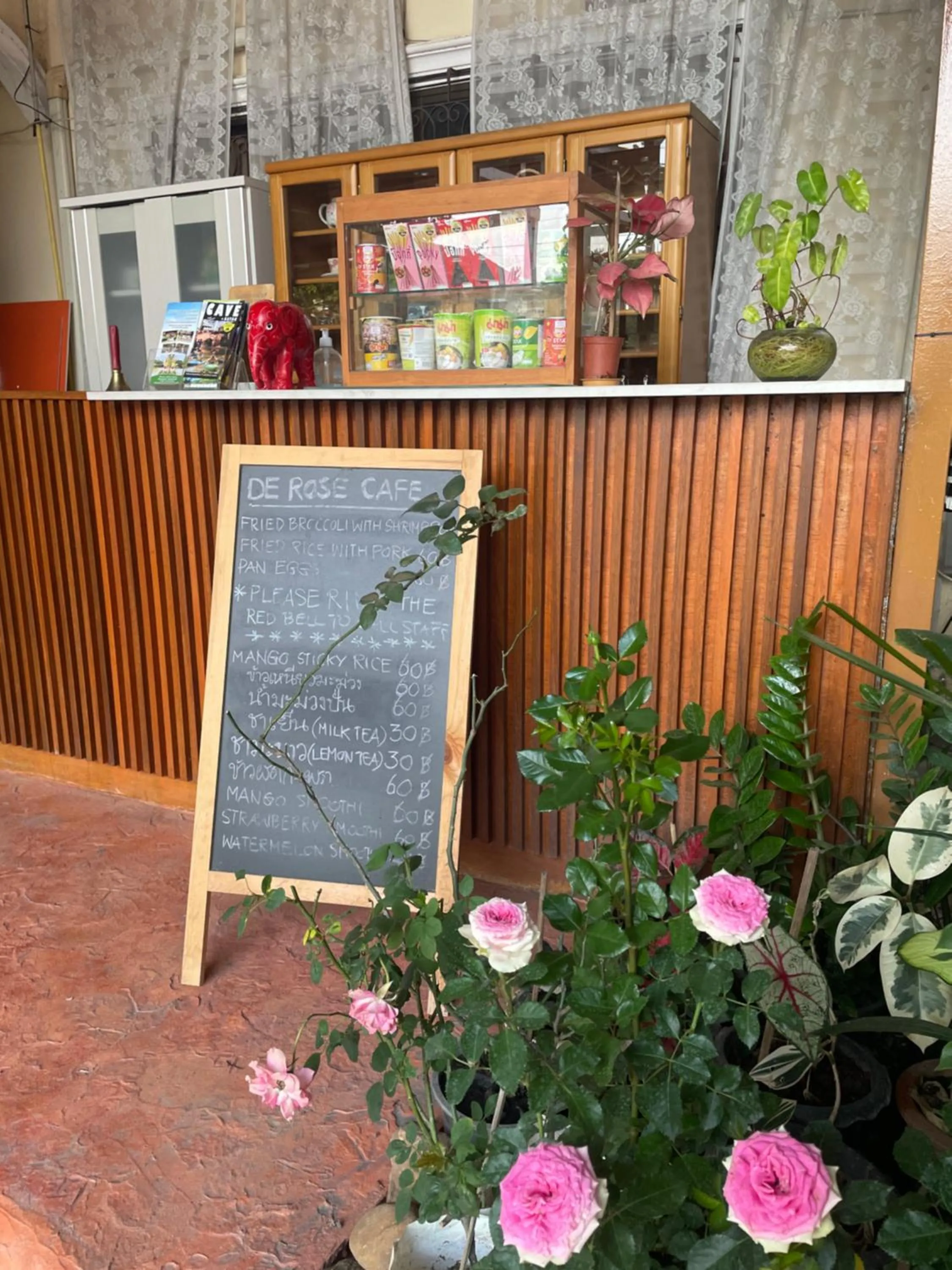 DE ROSE Hotel Chiang Mai