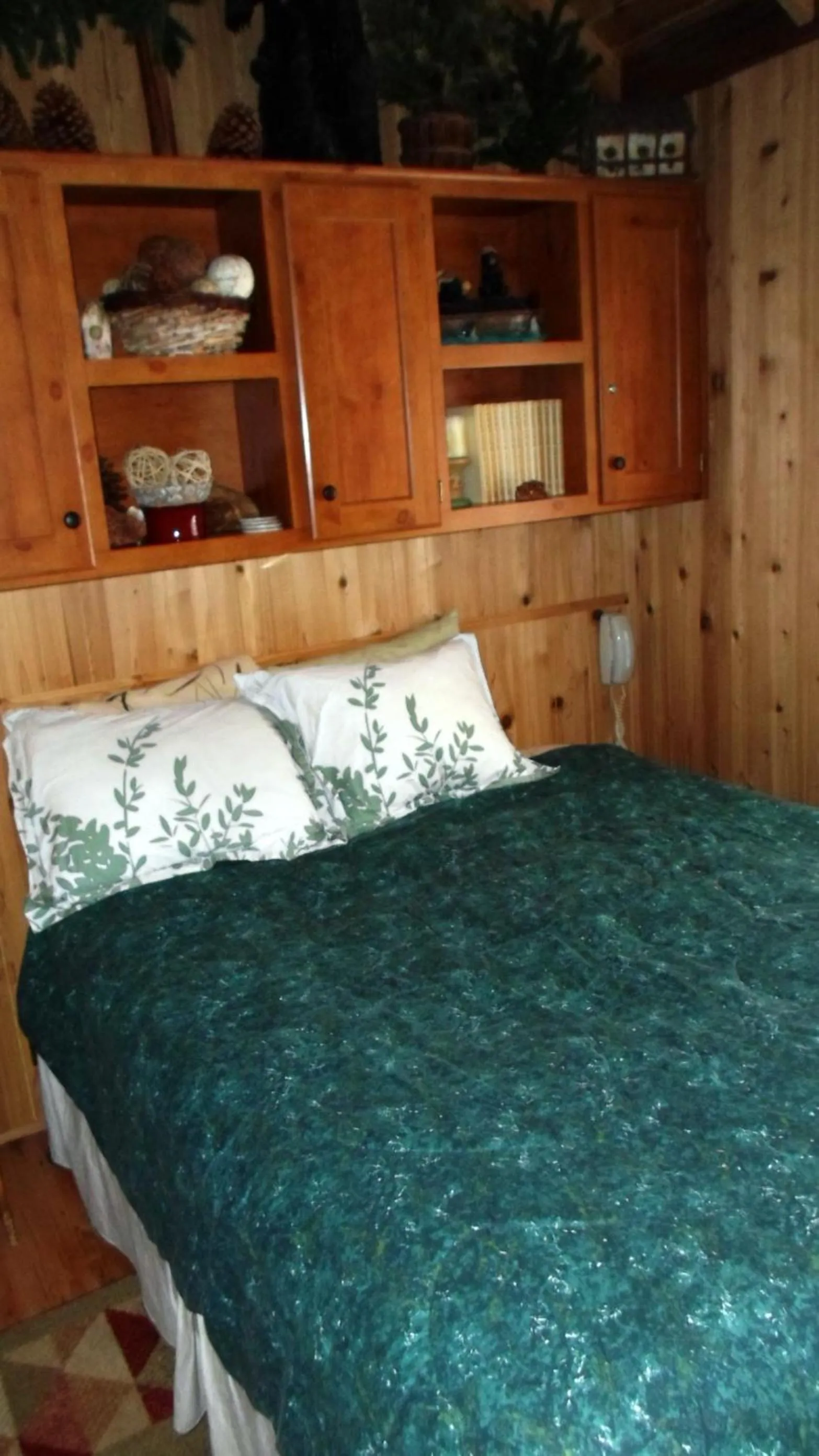 Bed in Cedar Pines Resort