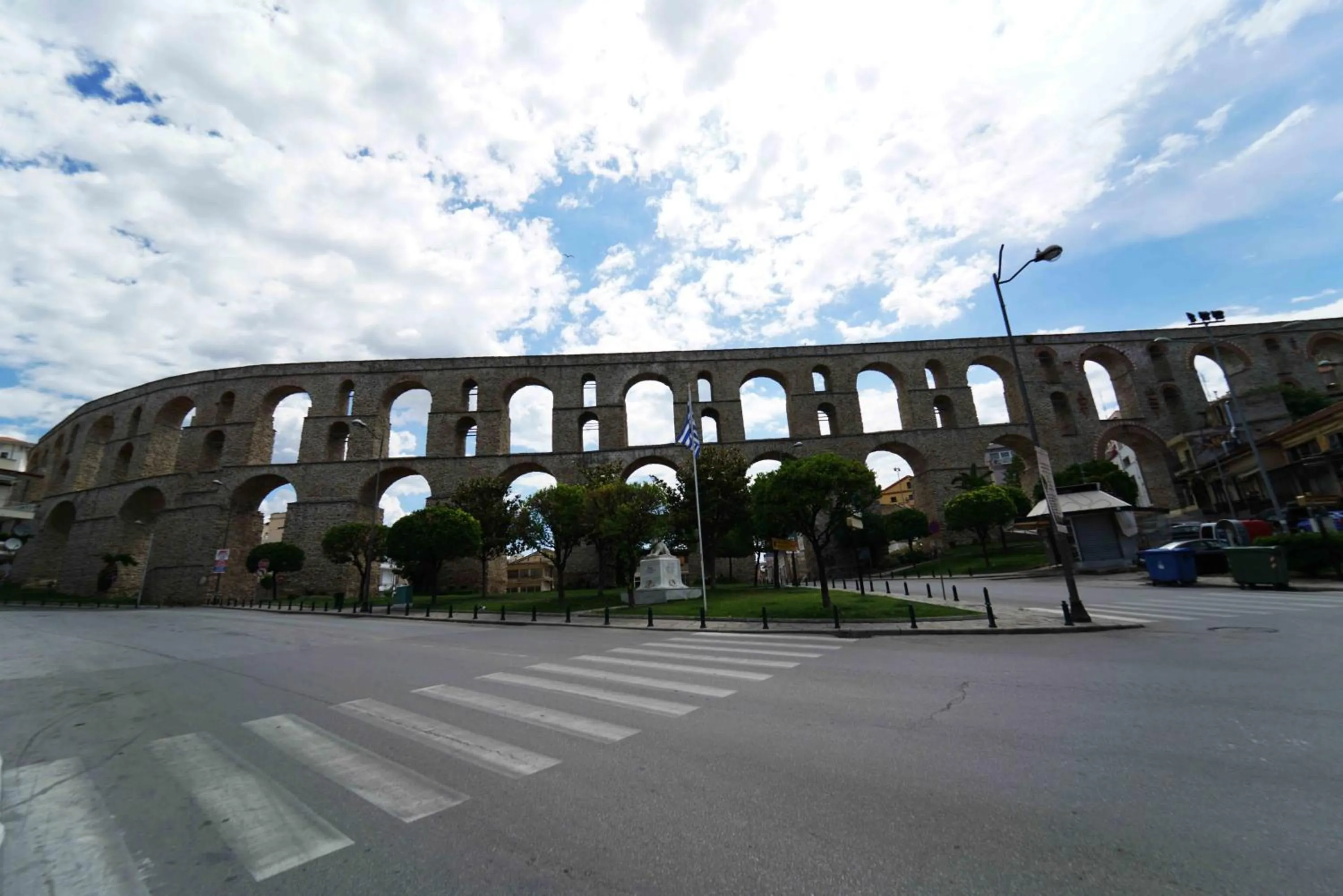 Property building in Apartment with Balcony and Parking