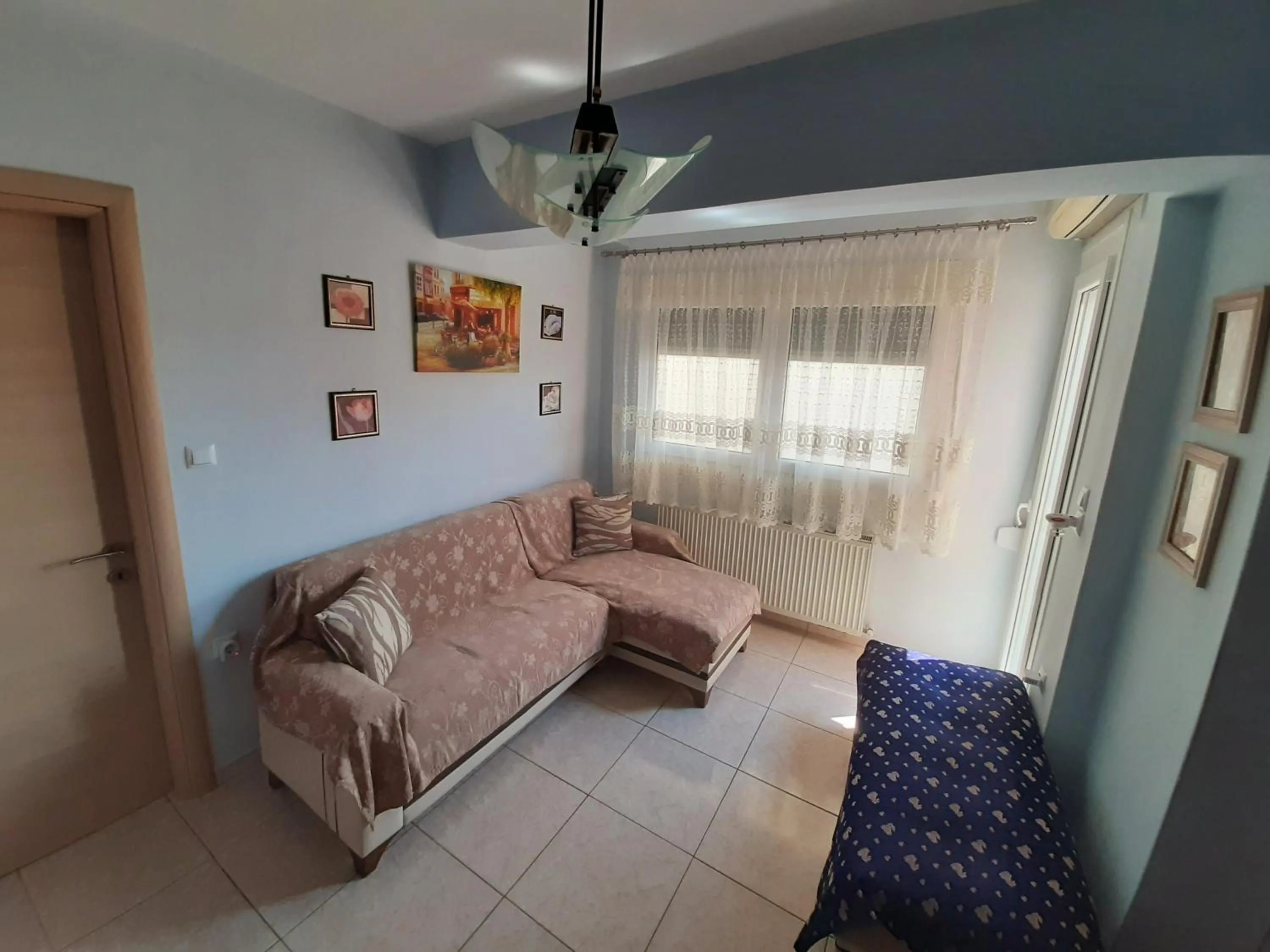 Living room in Apartment with Balcony and Parking