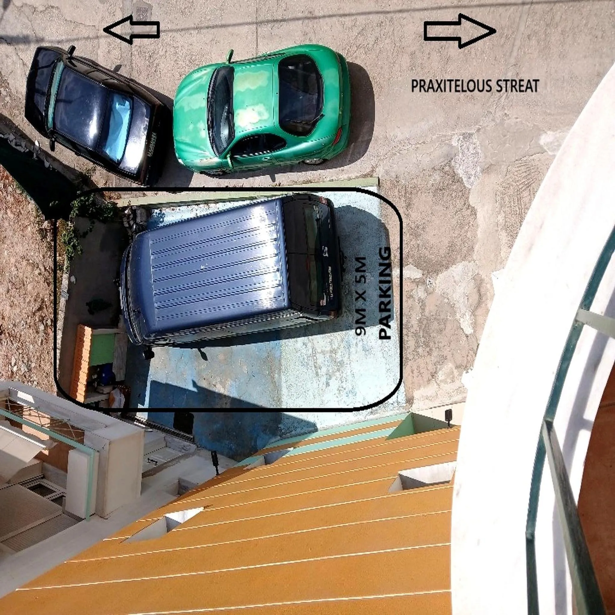 Parking in Apartment with Balcony and Parking