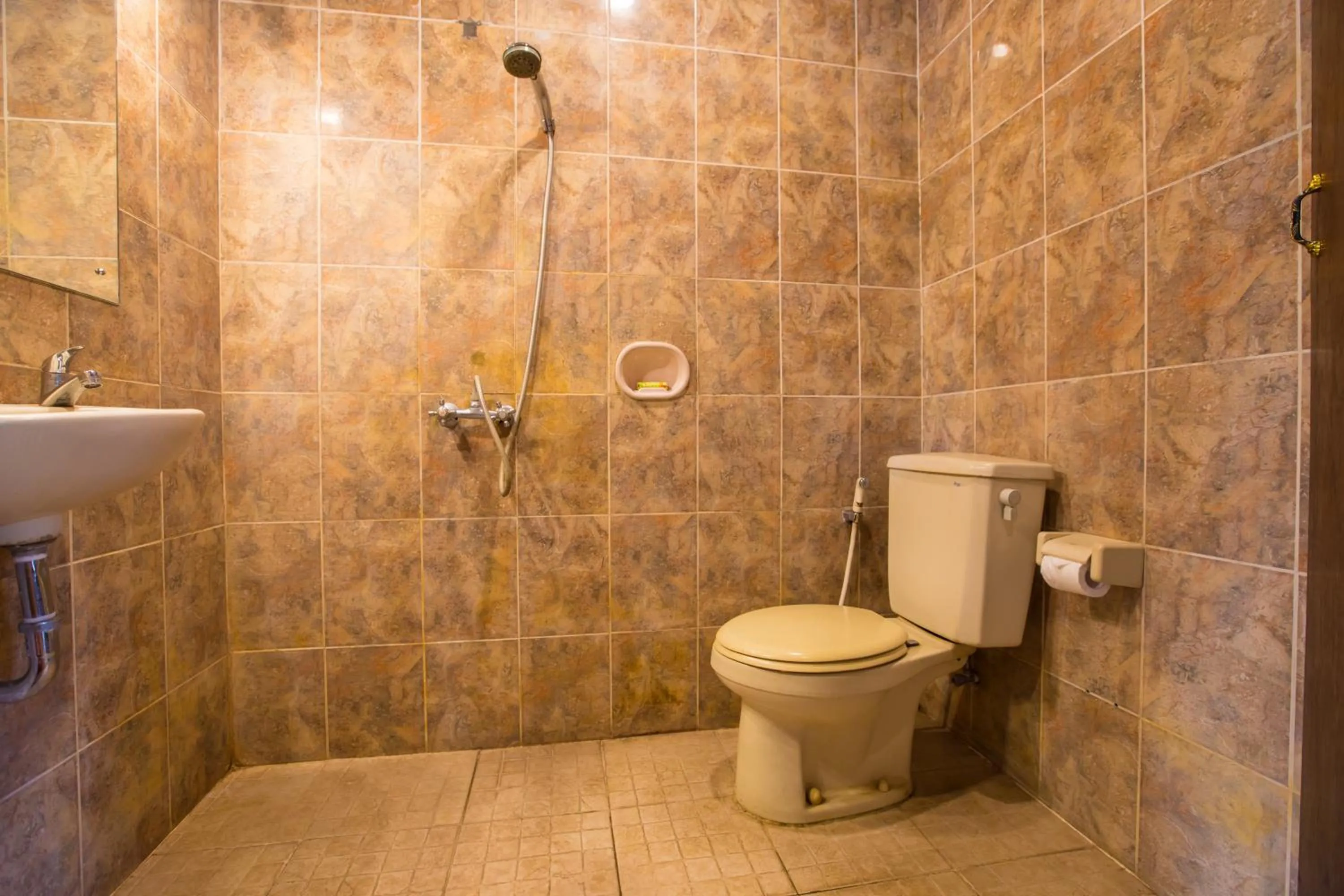 Bathroom in Pondok Permata Homestay