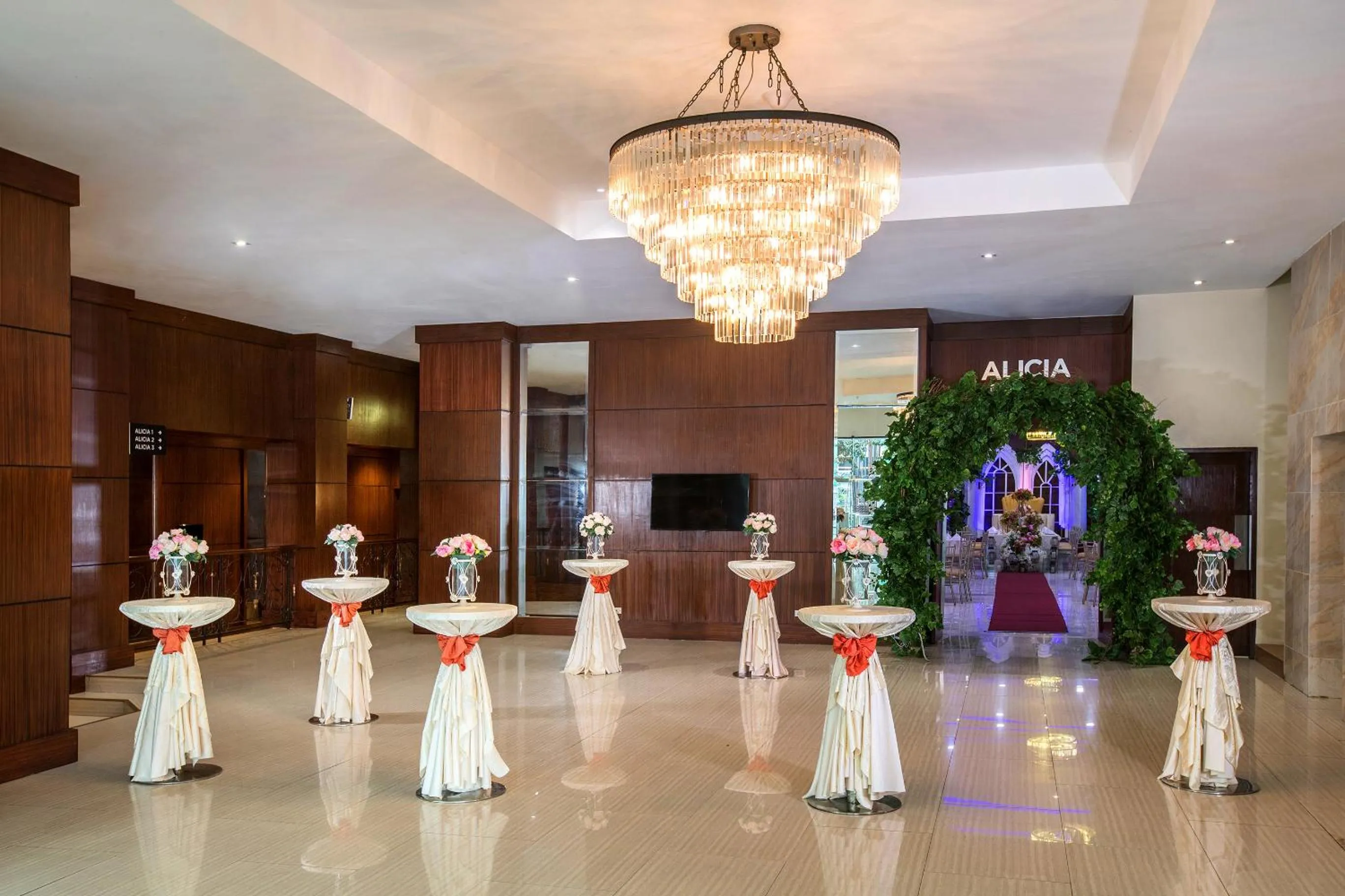Banquet/Function facilities in Golden Prince Hotel & Suites