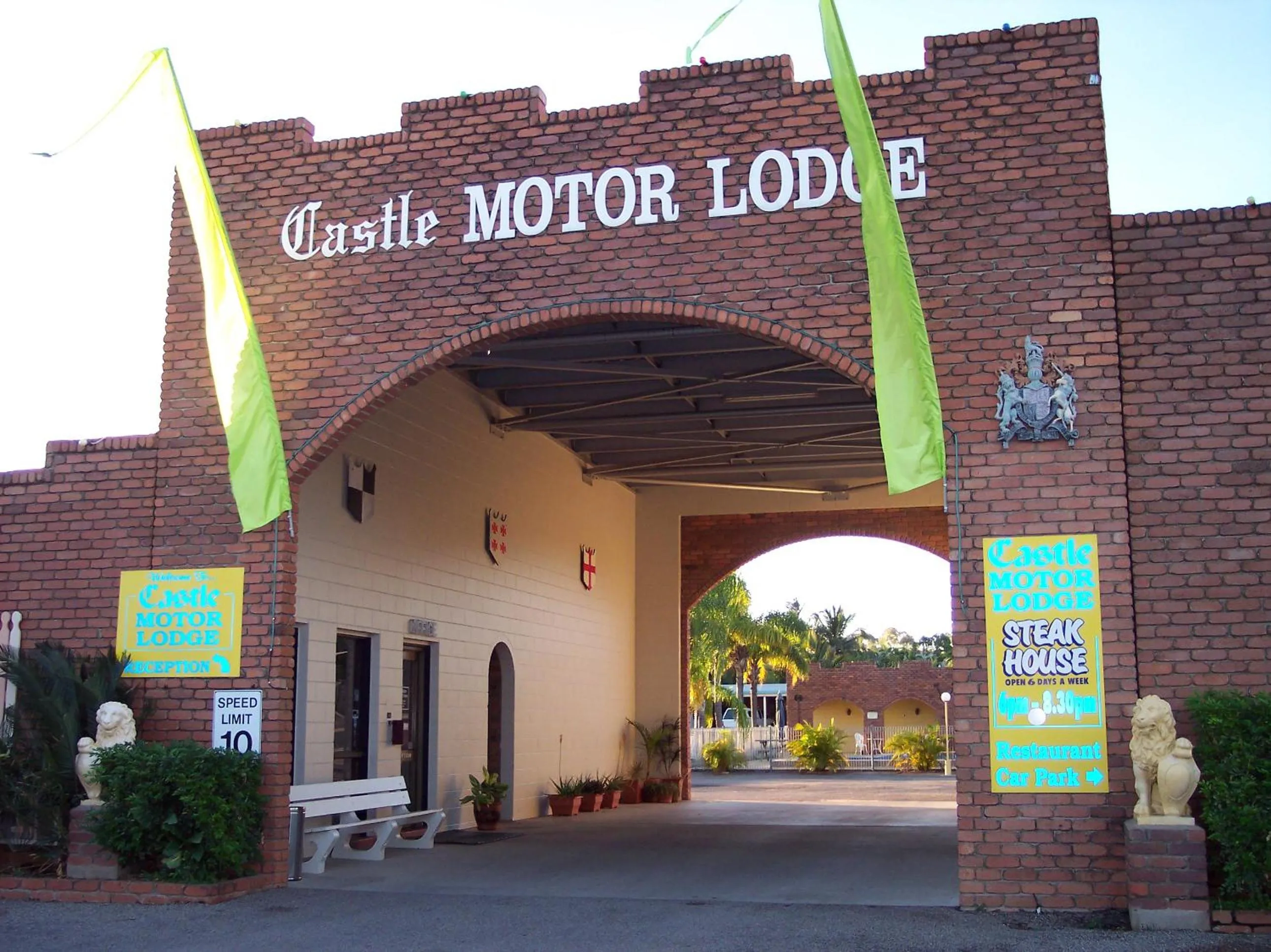 Street view in Castle Motor Lodge