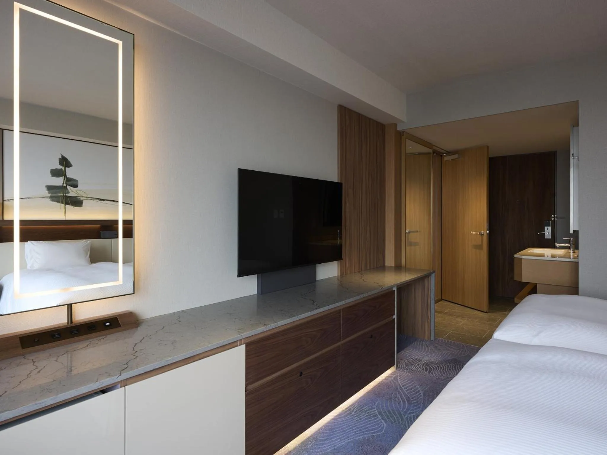 Bed in Asakusa View Hotel