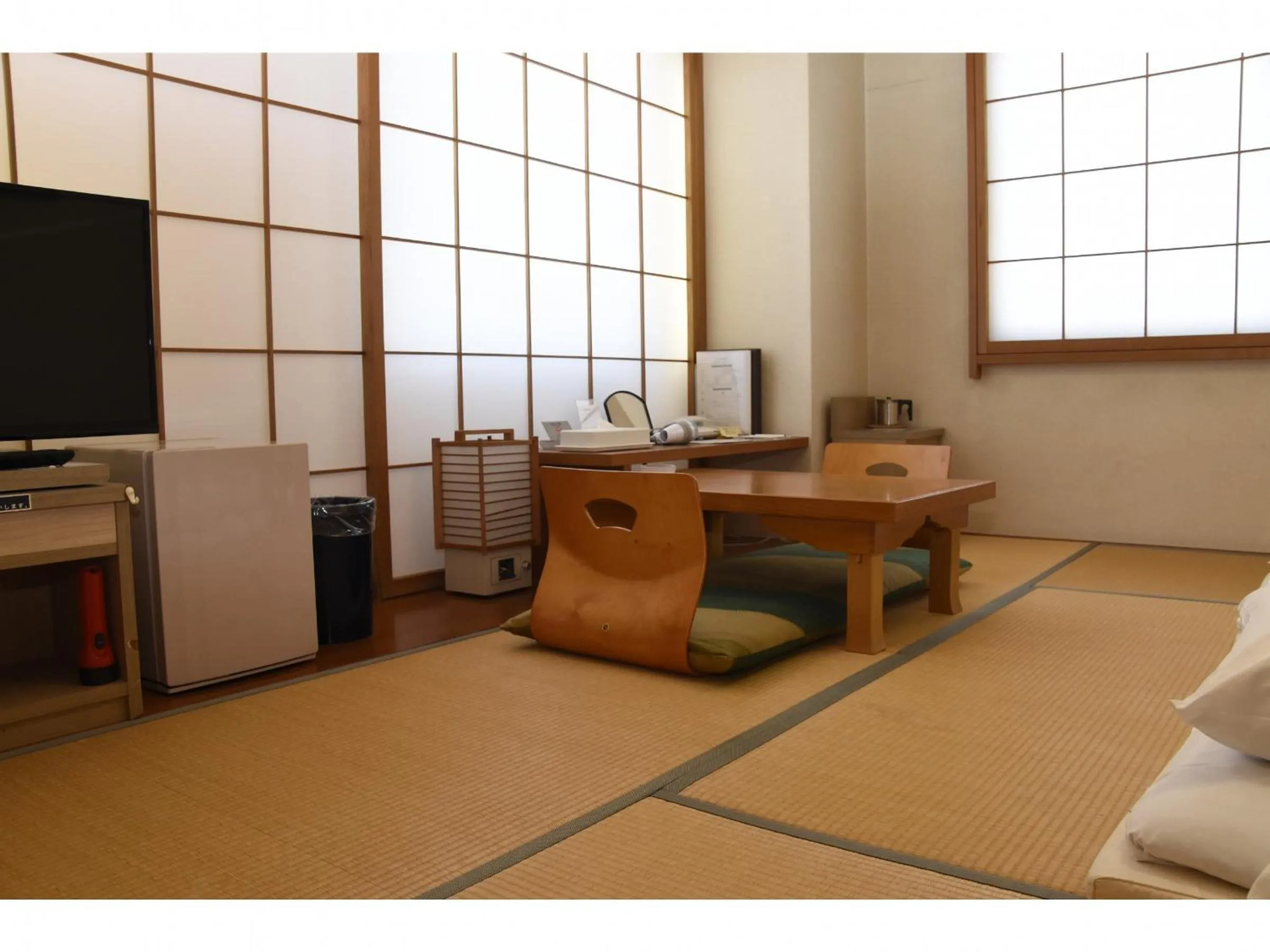 Photo of the whole room in Silk Hotel