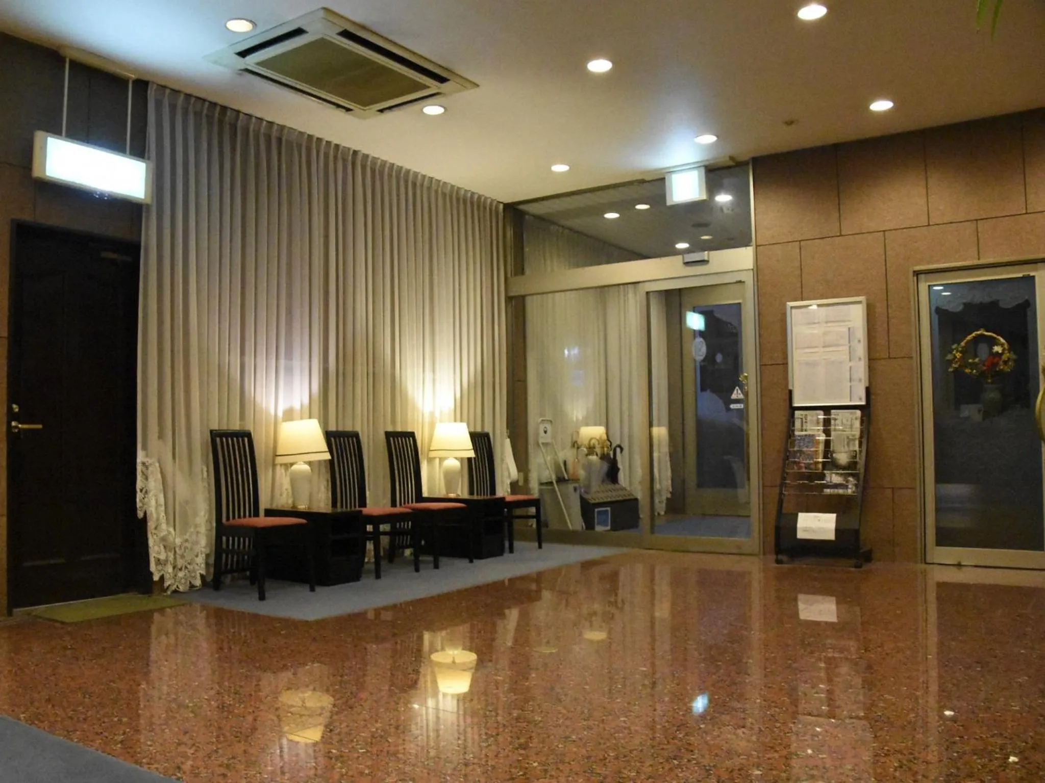 Lobby or reception in Silk Hotel