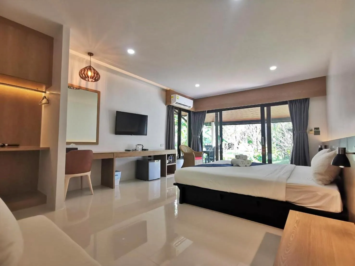 Bedroom, Bed in Nana Beach Hotel & Resort