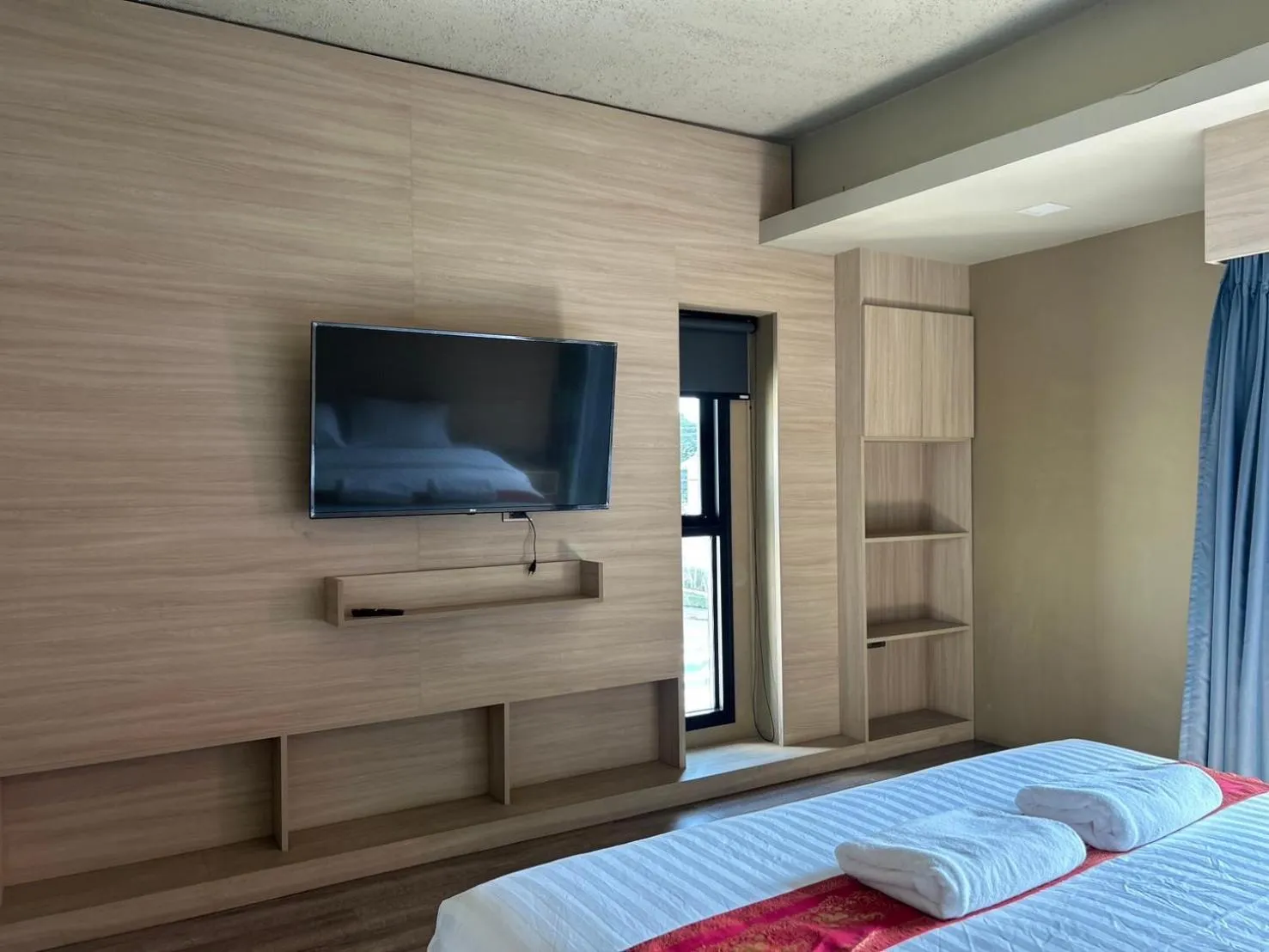 TV and multimedia, Bed in Loft2s Chiang Mai