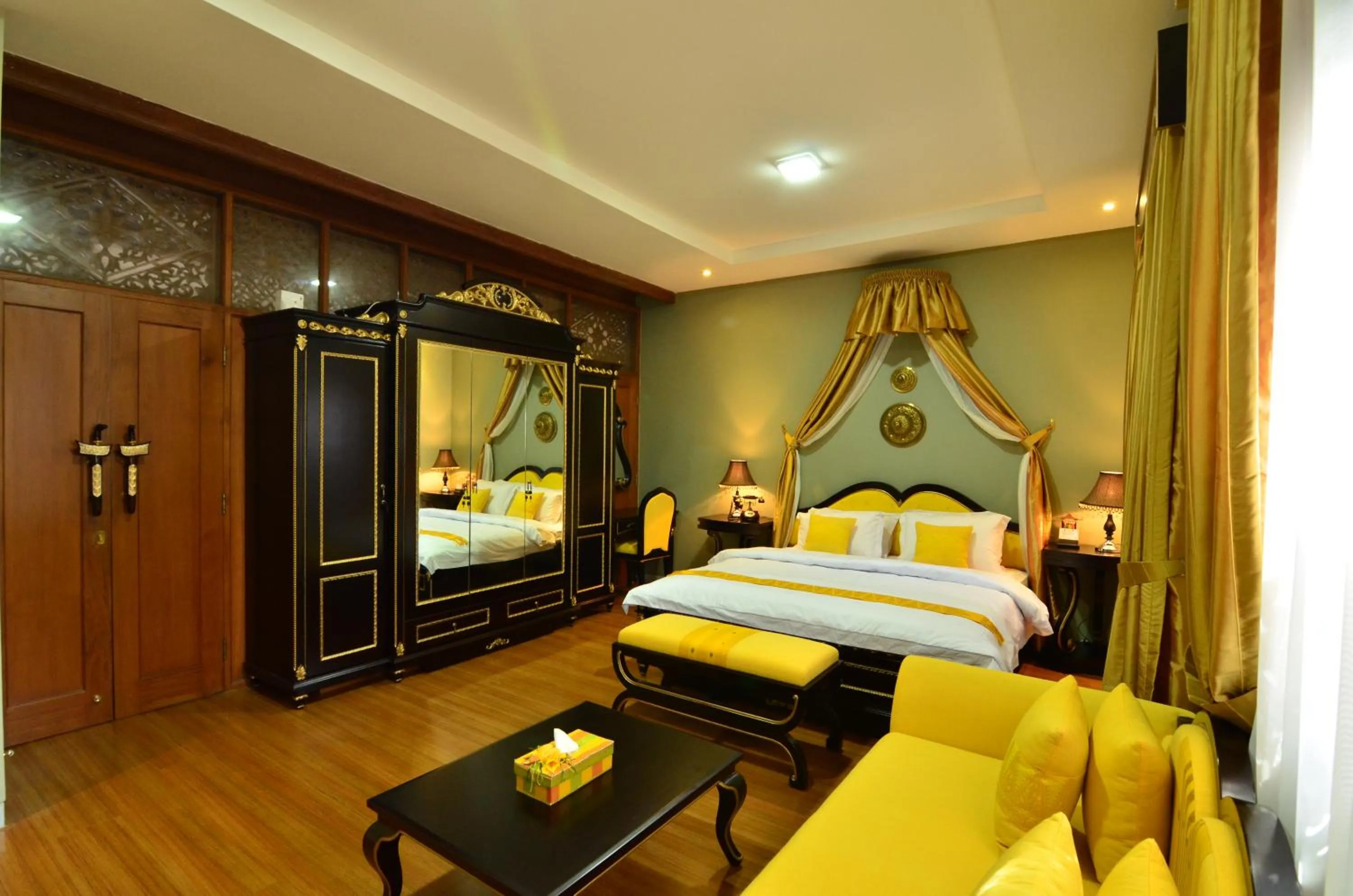 Photo of the whole room, Bed in Balai Melayu Hotel