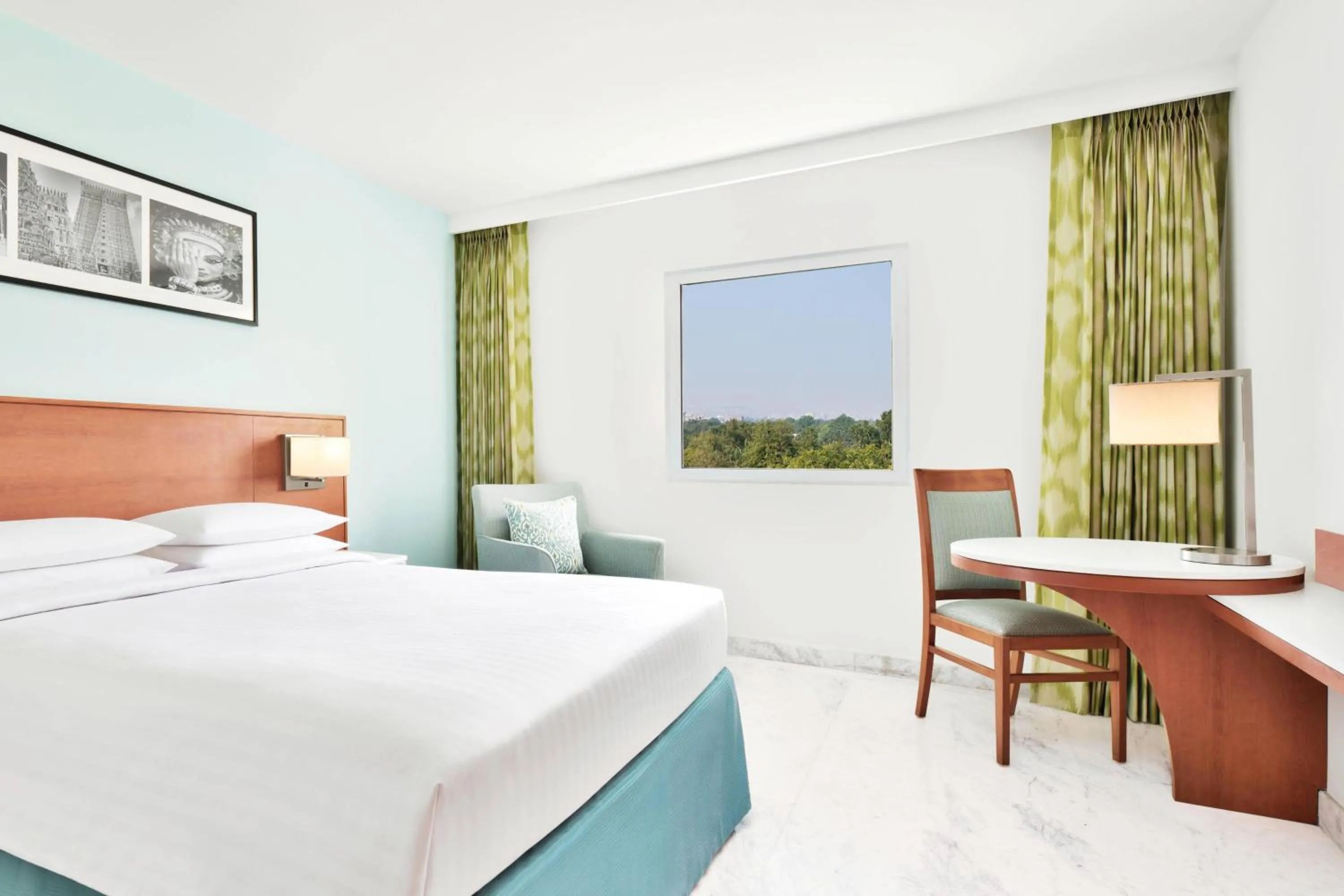 Photo of the whole room, Bed in Fairfield by Marriott Bengaluru Whitefield