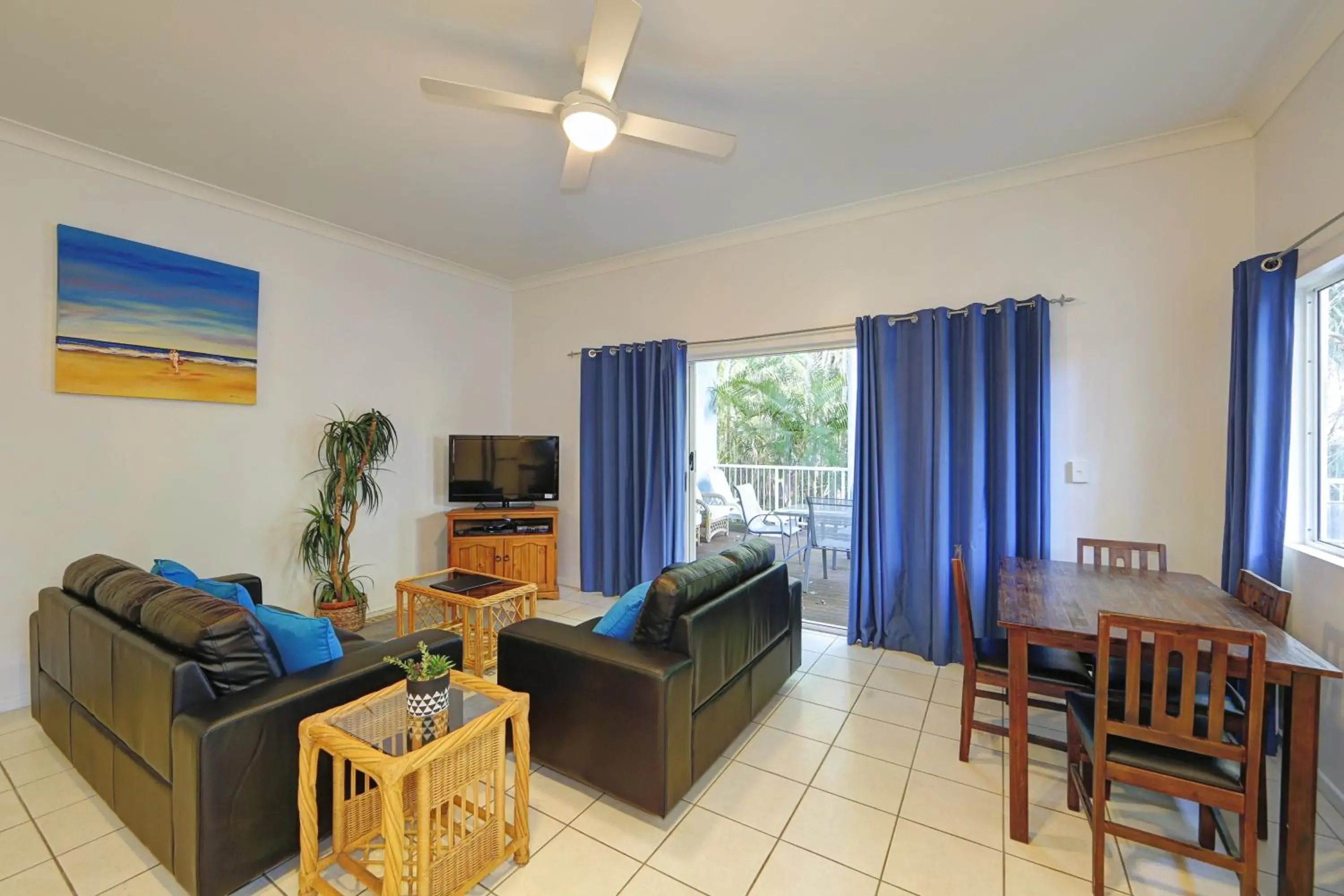 One Bedroom Garden Villa Apartment in Sandcastles 1770 Motel & Resort One Bedroom Garden Villa Apartment in Sandcastles 1770 Motel & Resort