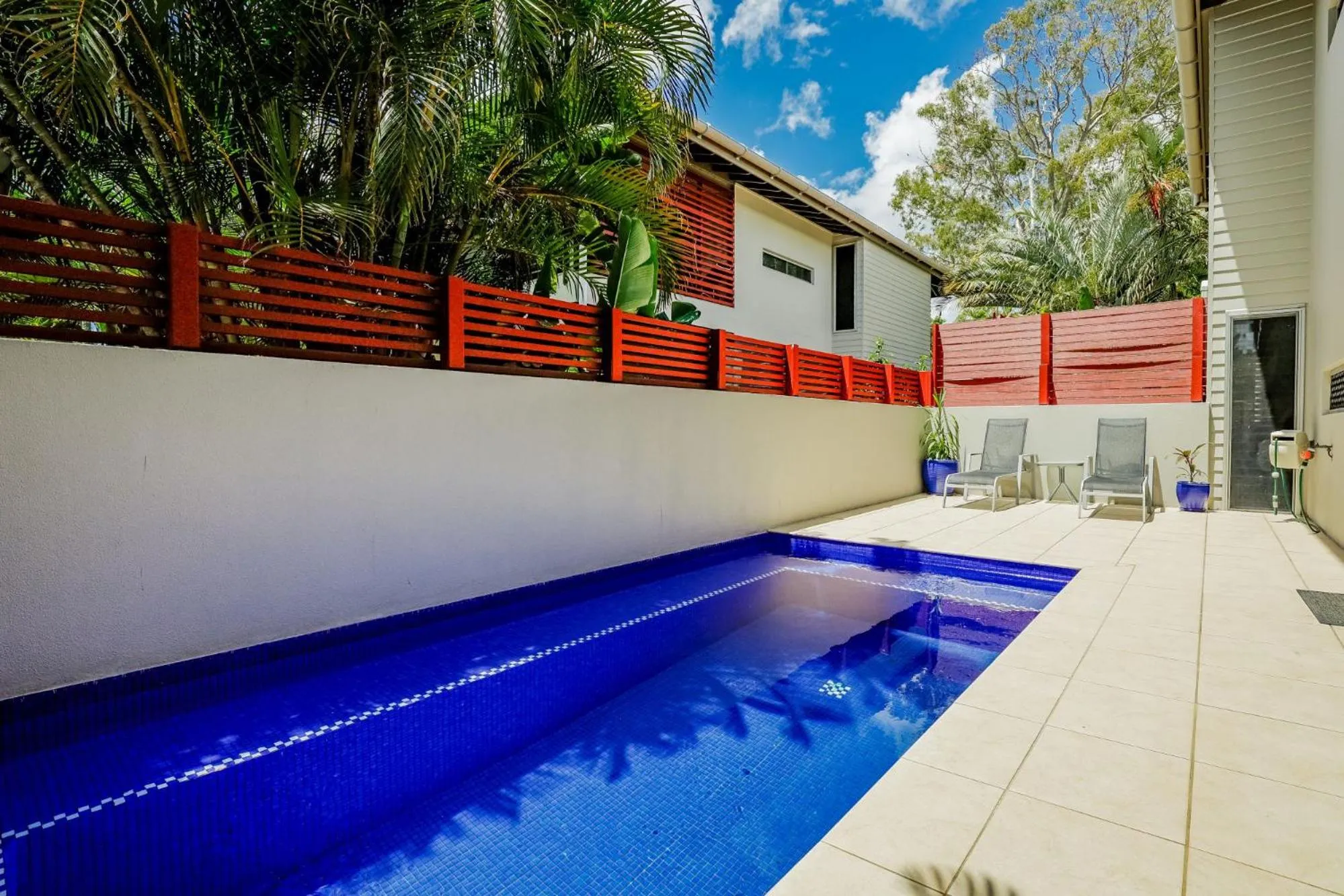 Sandcastles 1770 Motel & Resort