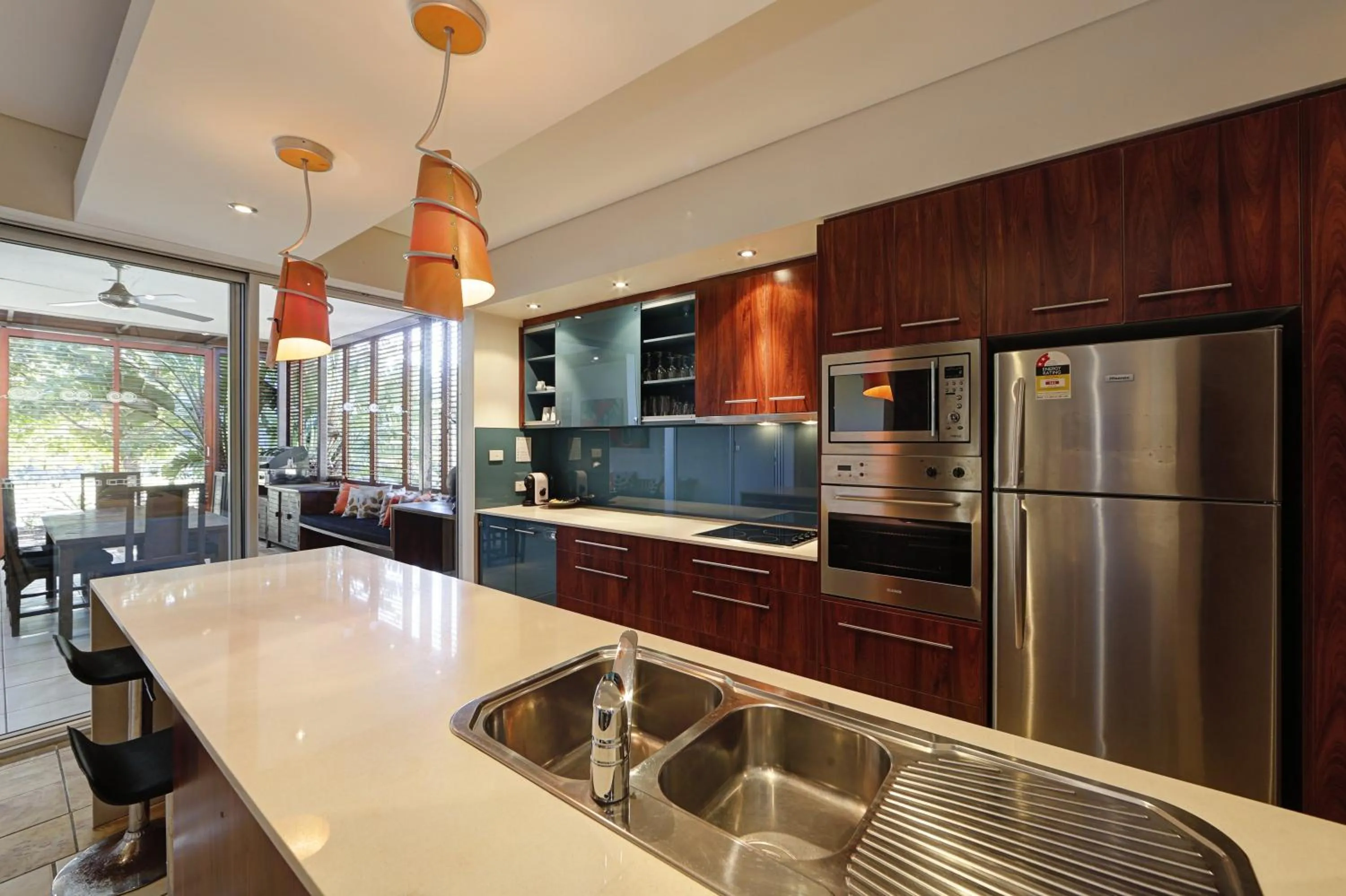 Kitchen or kitchenette in Sandcastles 1770 Motel & Resort