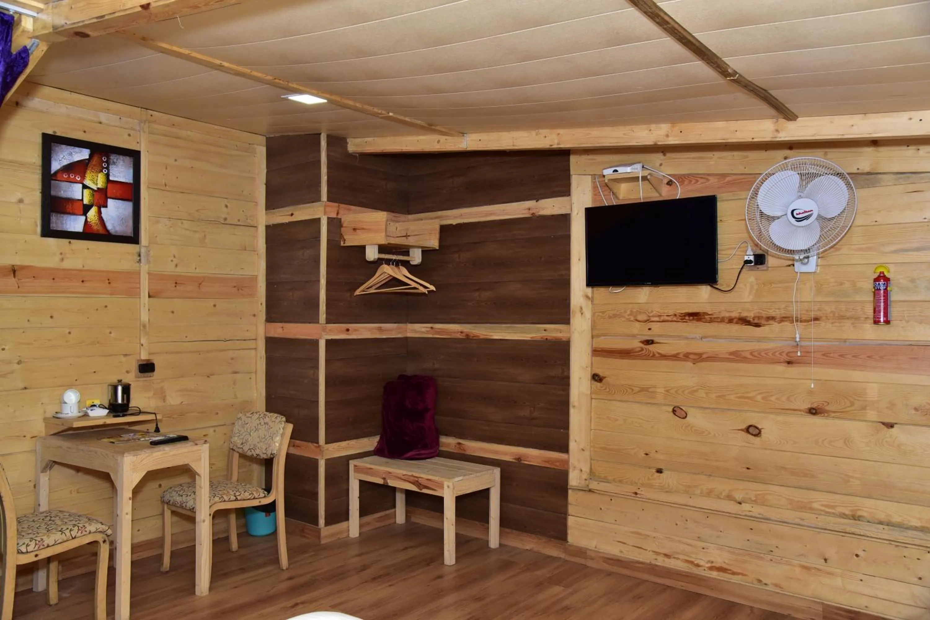 TV and multimedia in Snow King Retreat - The Heaven