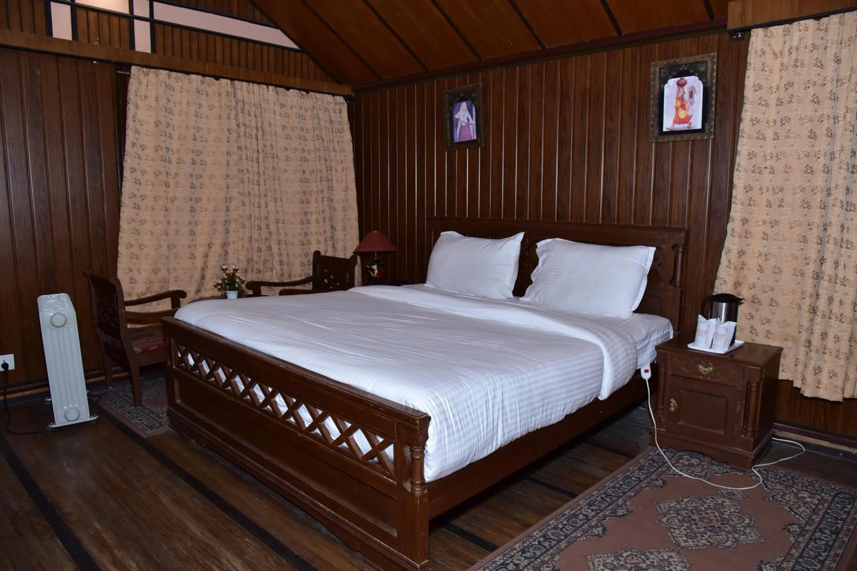 Bed in Snow King Retreat - The Heaven