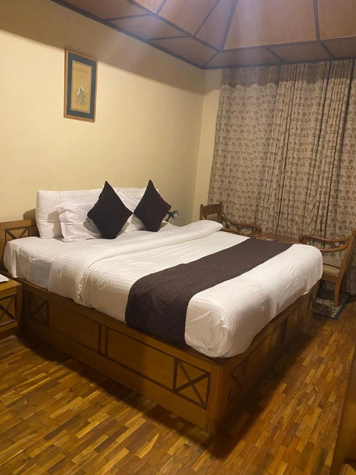 Bedroom, Bed in Snow King Retreat - The Heaven