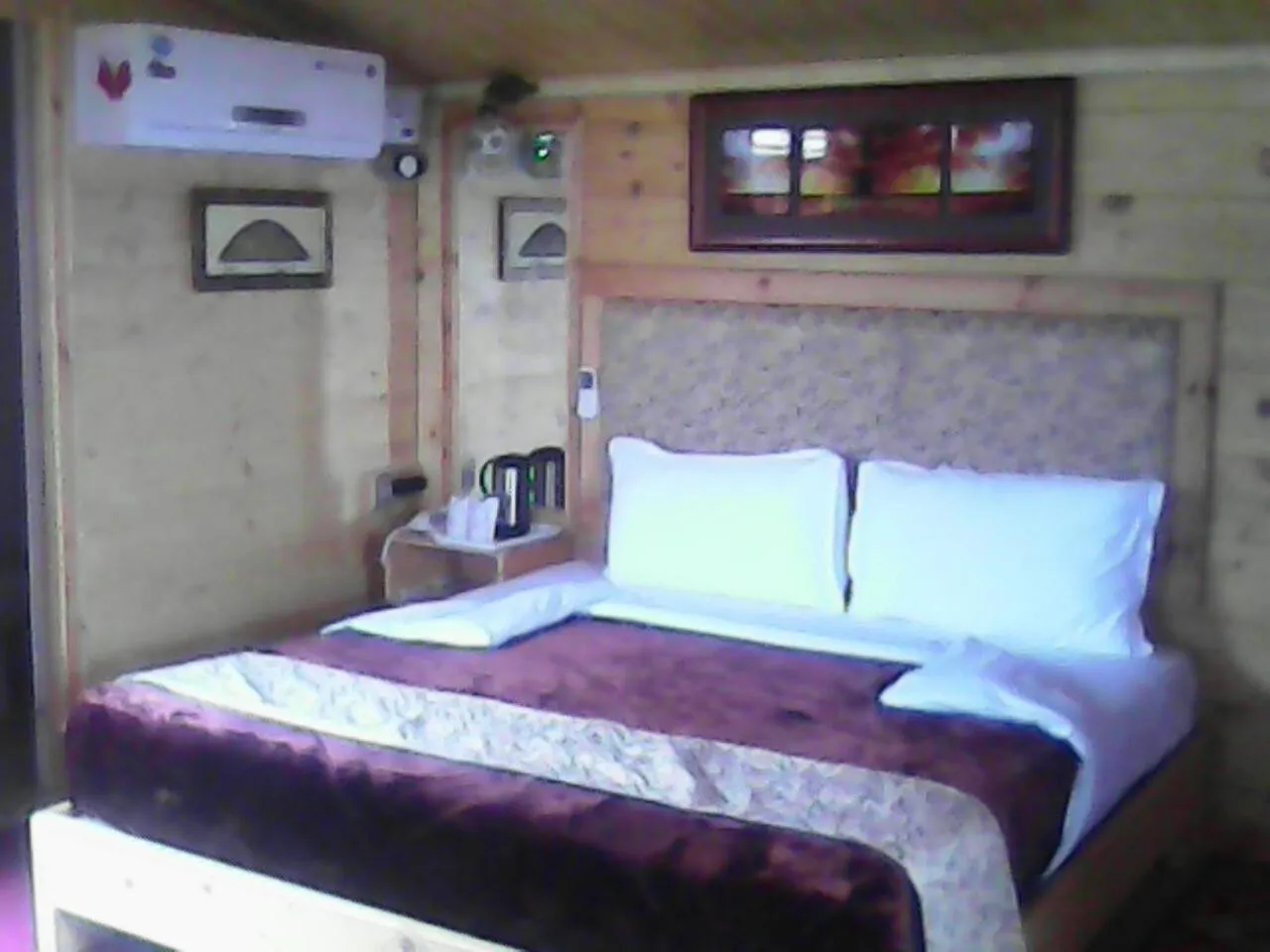 Bed in Snow King Retreat - The Heaven