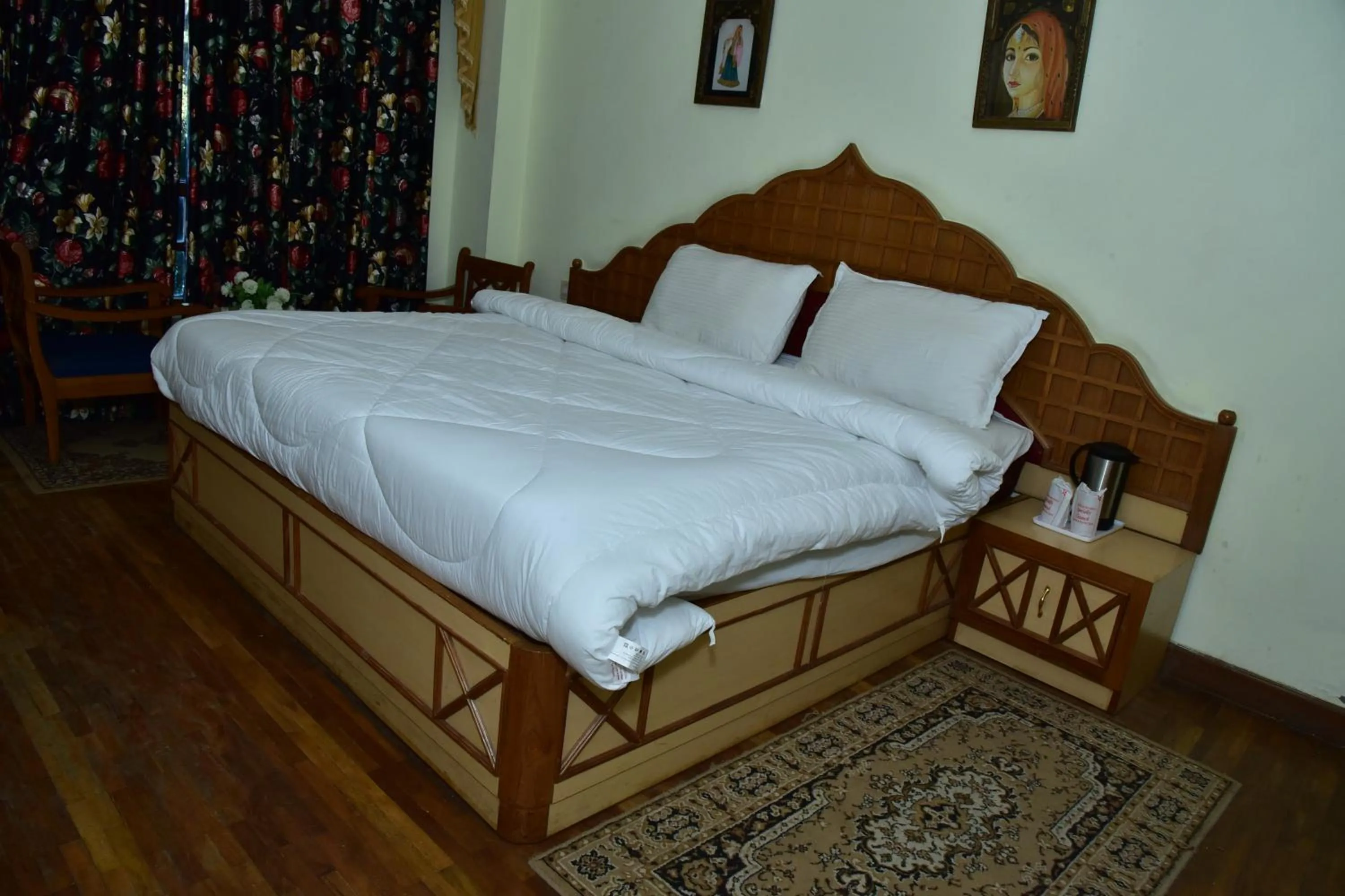 Bed in Snow King Retreat - The Heaven