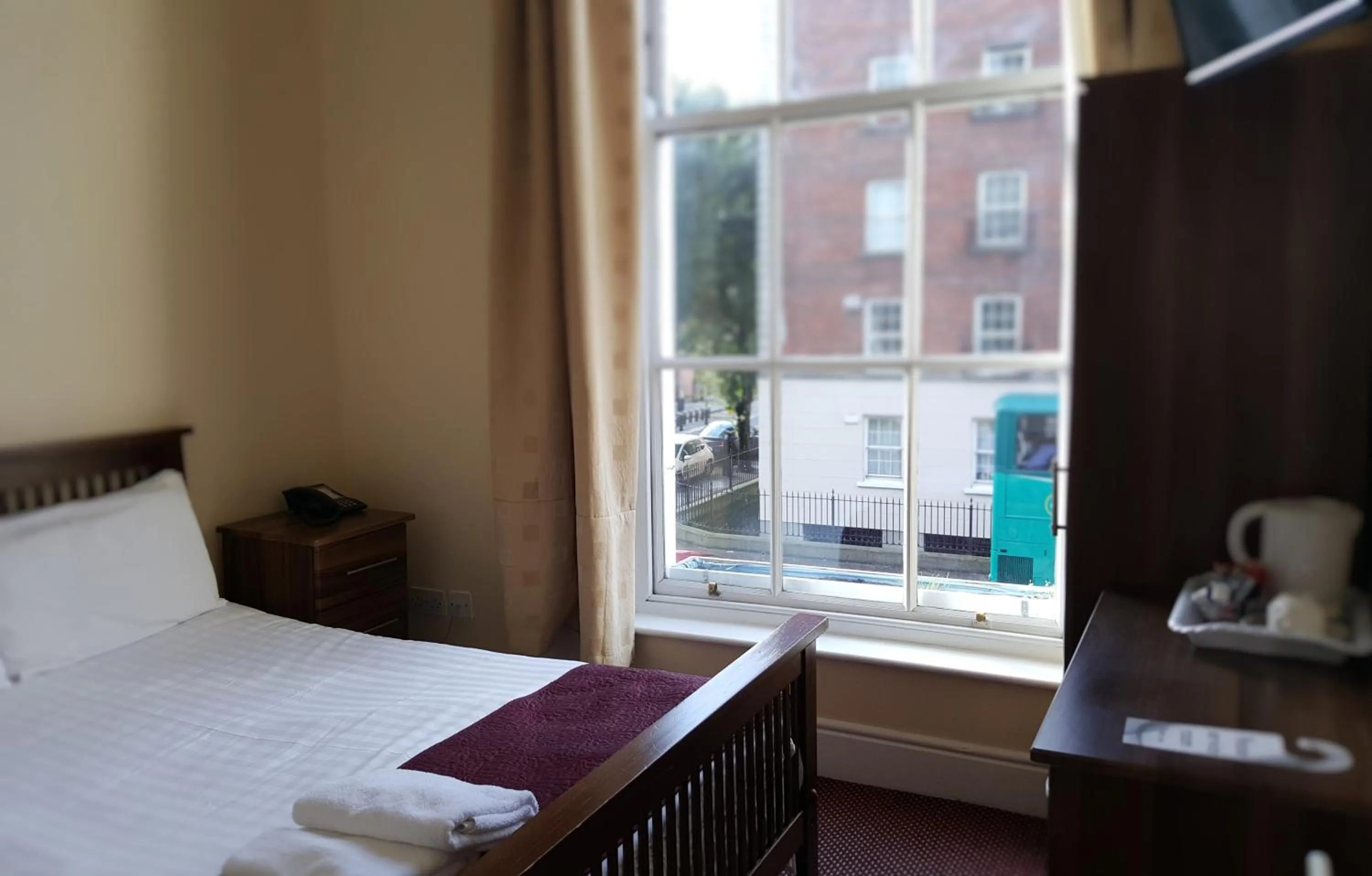 Bedroom in Hazelbrook House B&B