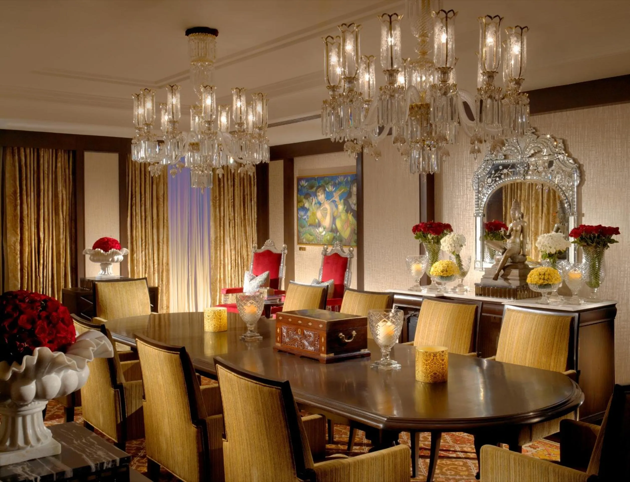 Dining area in The Leela Palace Chennai