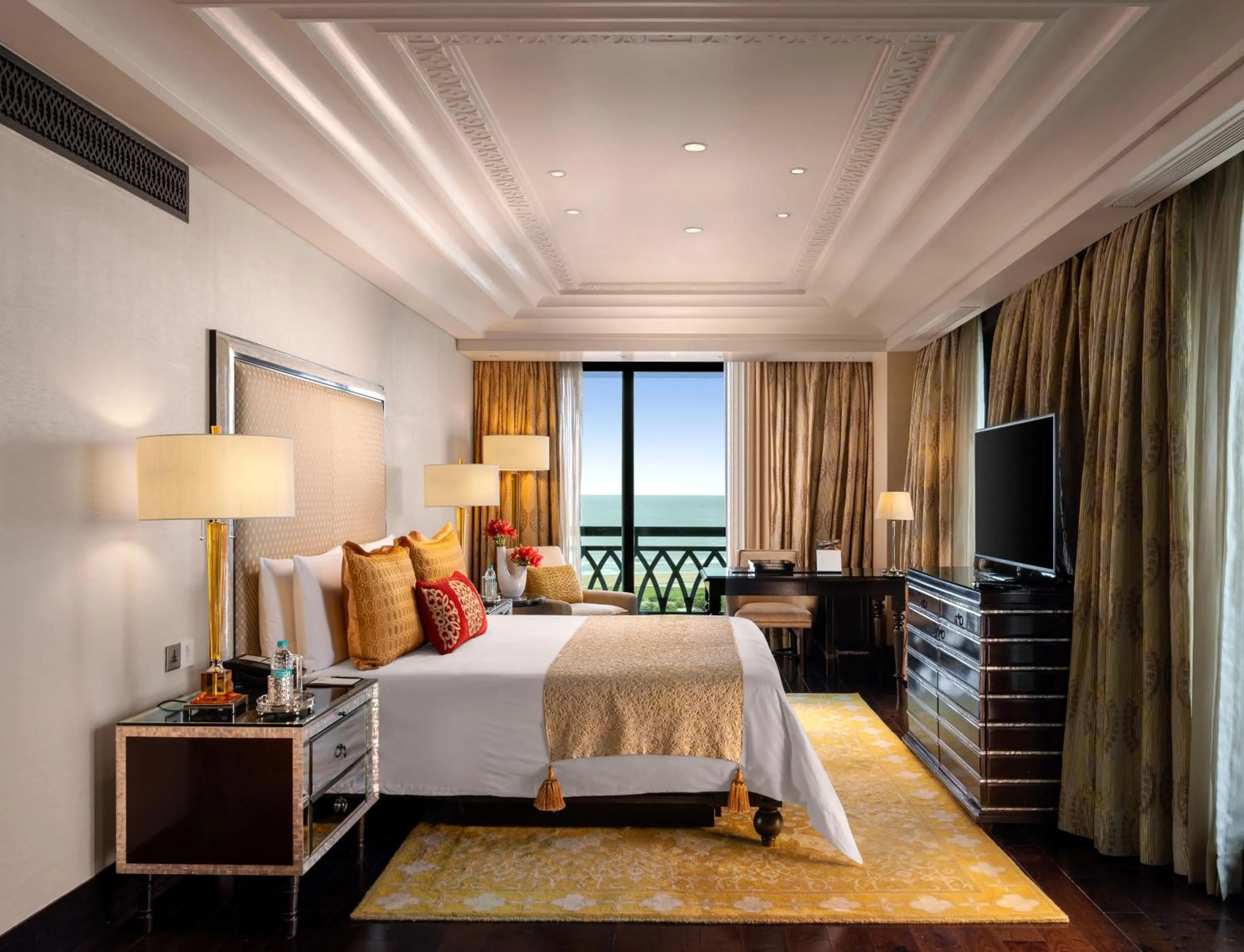 Bedroom, Bed in The Leela Palace Chennai