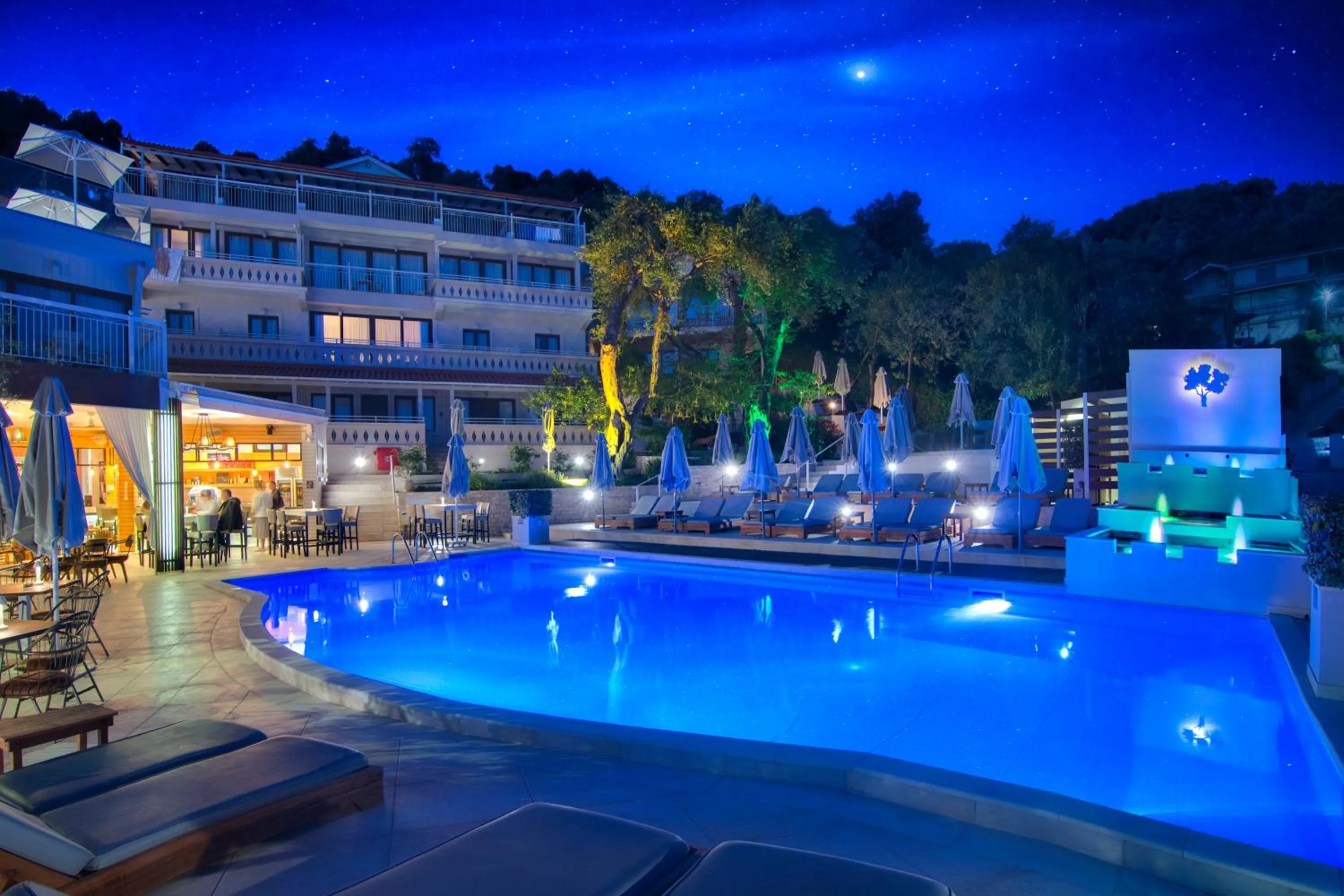 Night in Valtos Beach Hotel