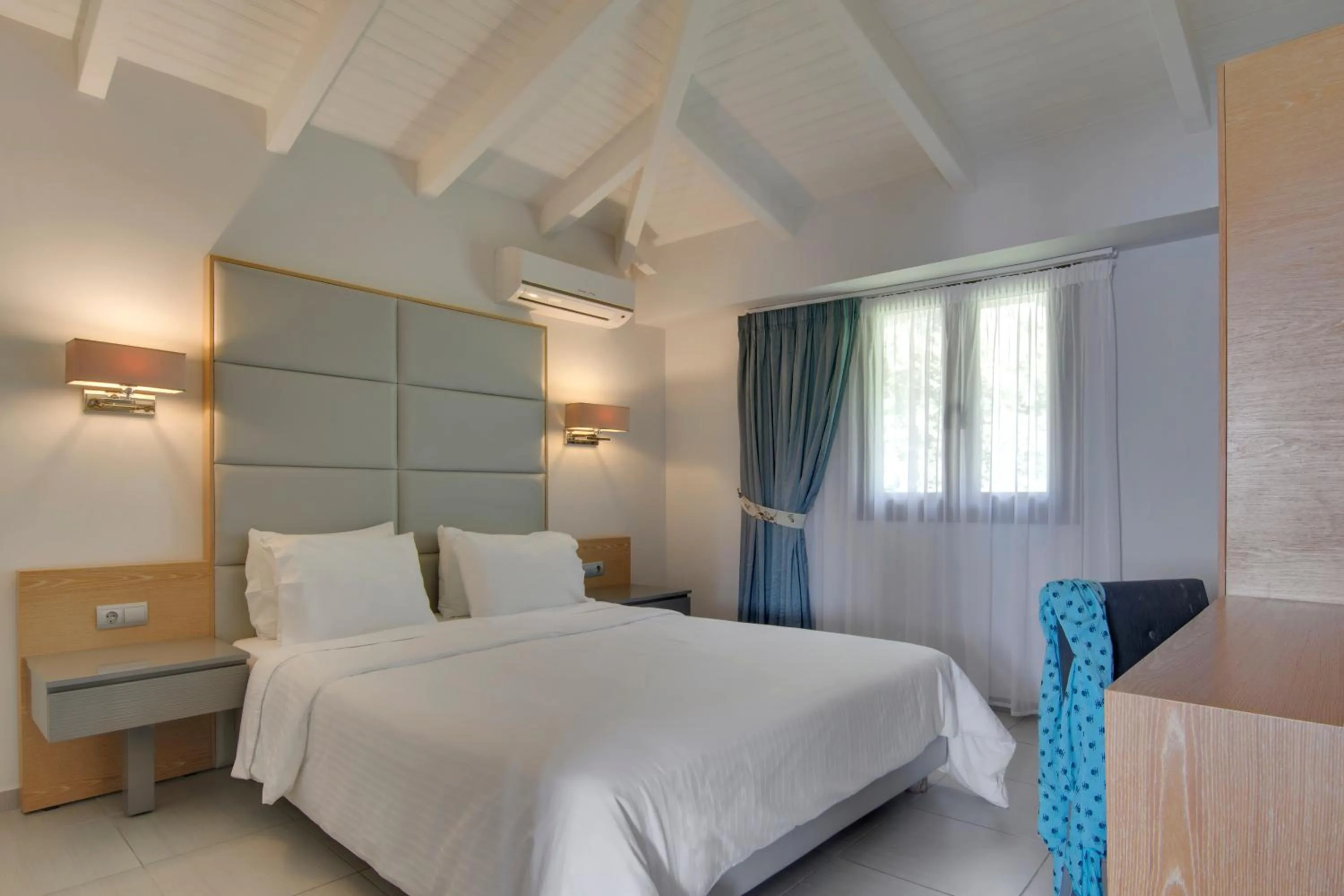 Bed in Valtos Beach Hotel
