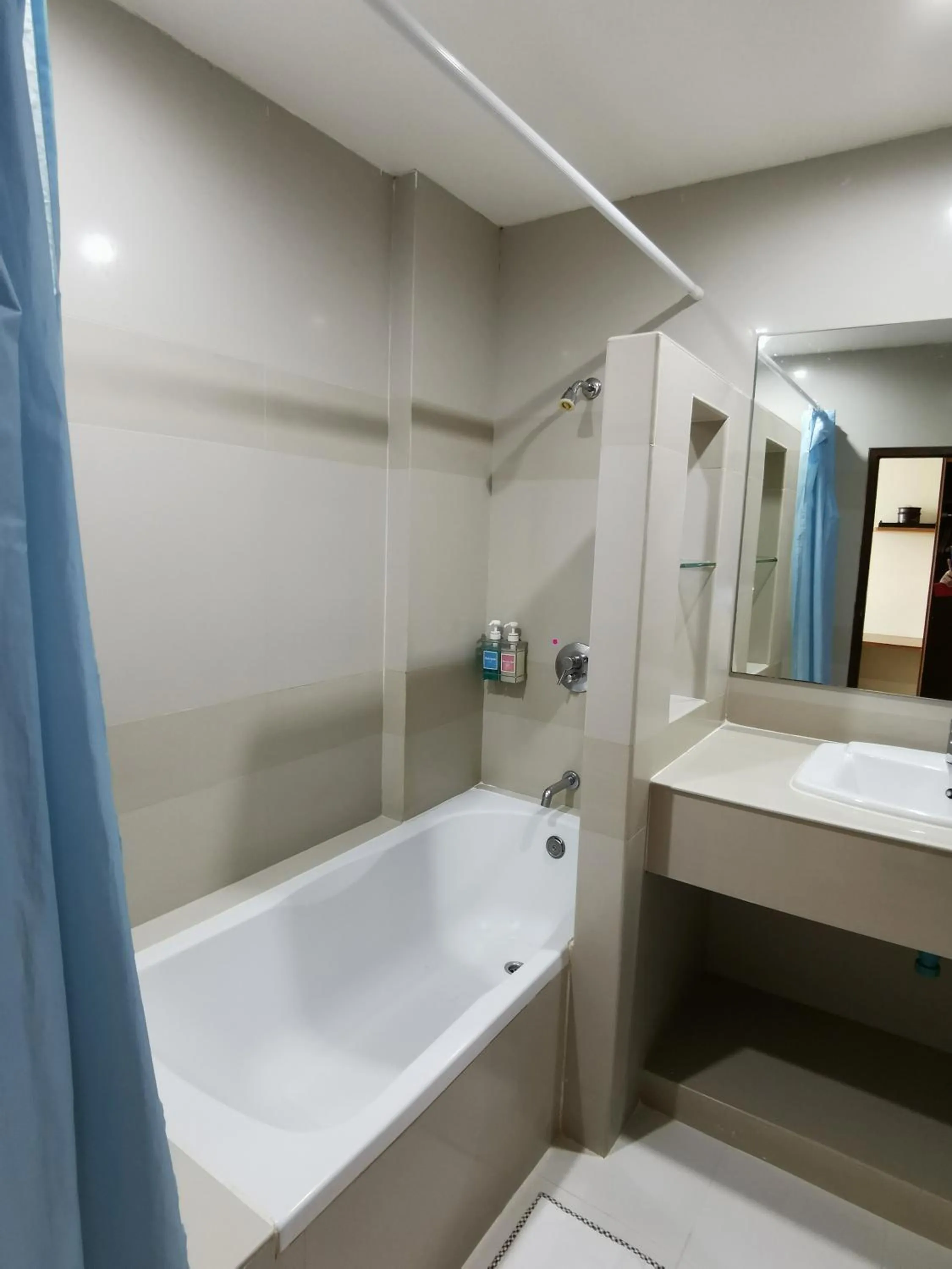 Bathroom in Morakot Twin Chumphon