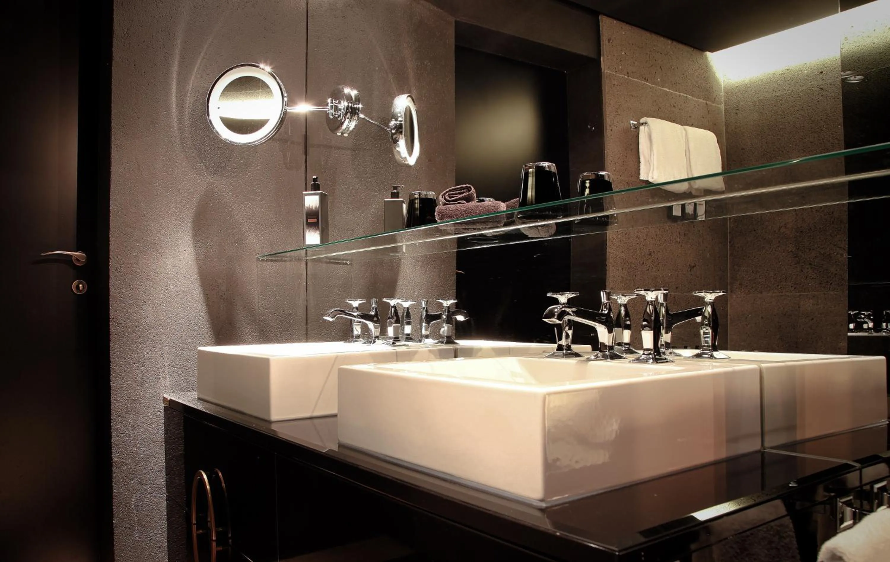 Bathroom in Hotel Zhero – Ischgl/Kappl