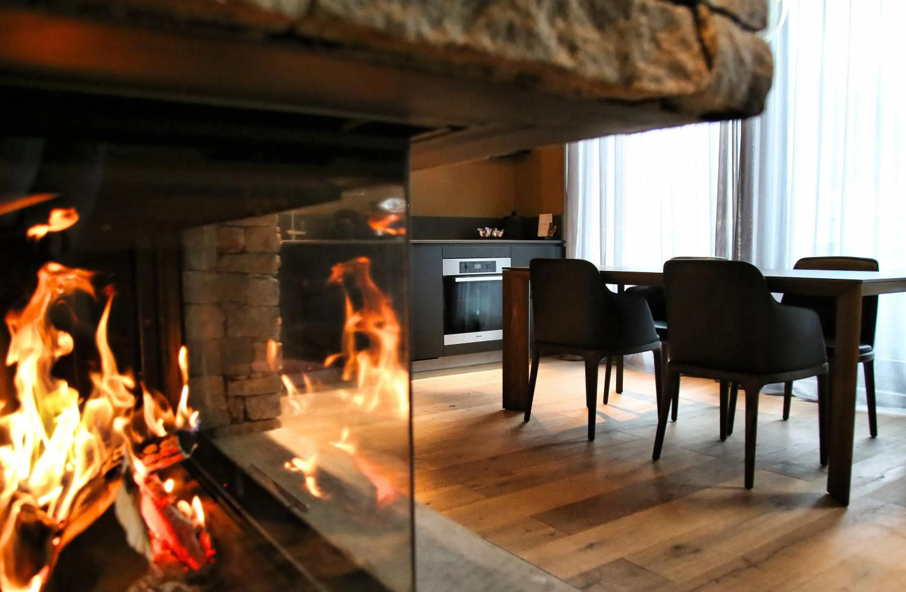 Kitchen or kitchenette in Hotel Zhero – Ischgl/Kappl