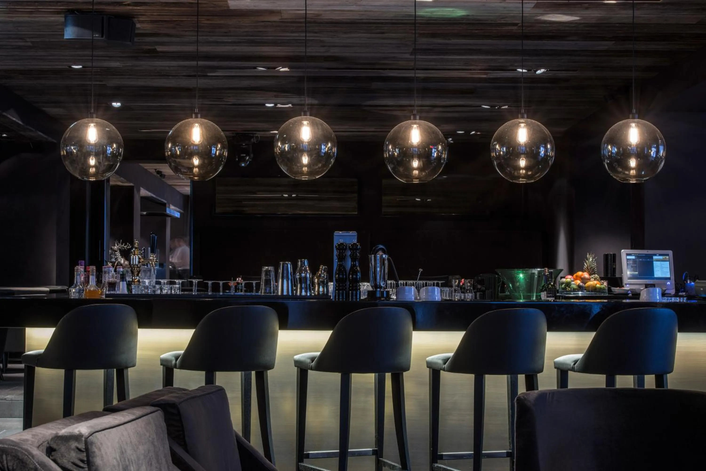 Lounge or bar in Hotel Zhero – Ischgl/Kappl