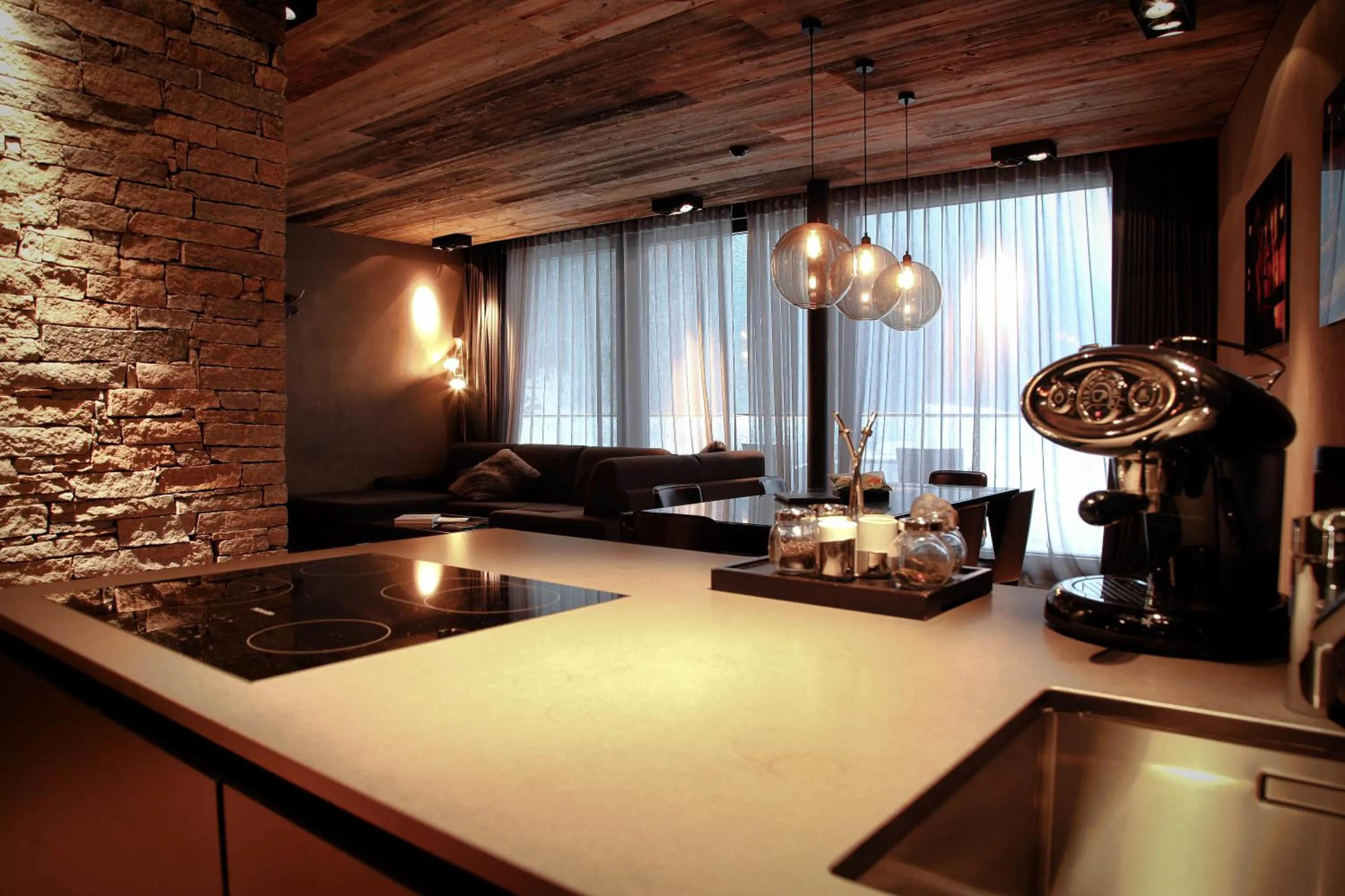 Kitchen or kitchenette in Hotel Zhero – Ischgl/Kappl