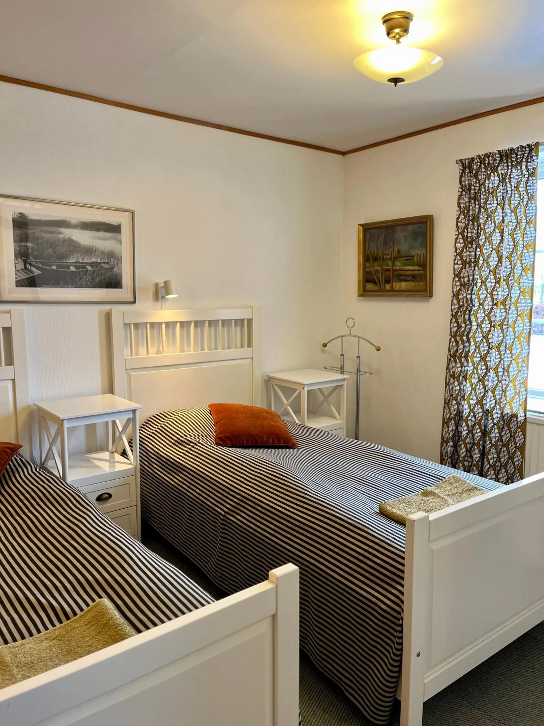 Bed in B&B Ströprodukter