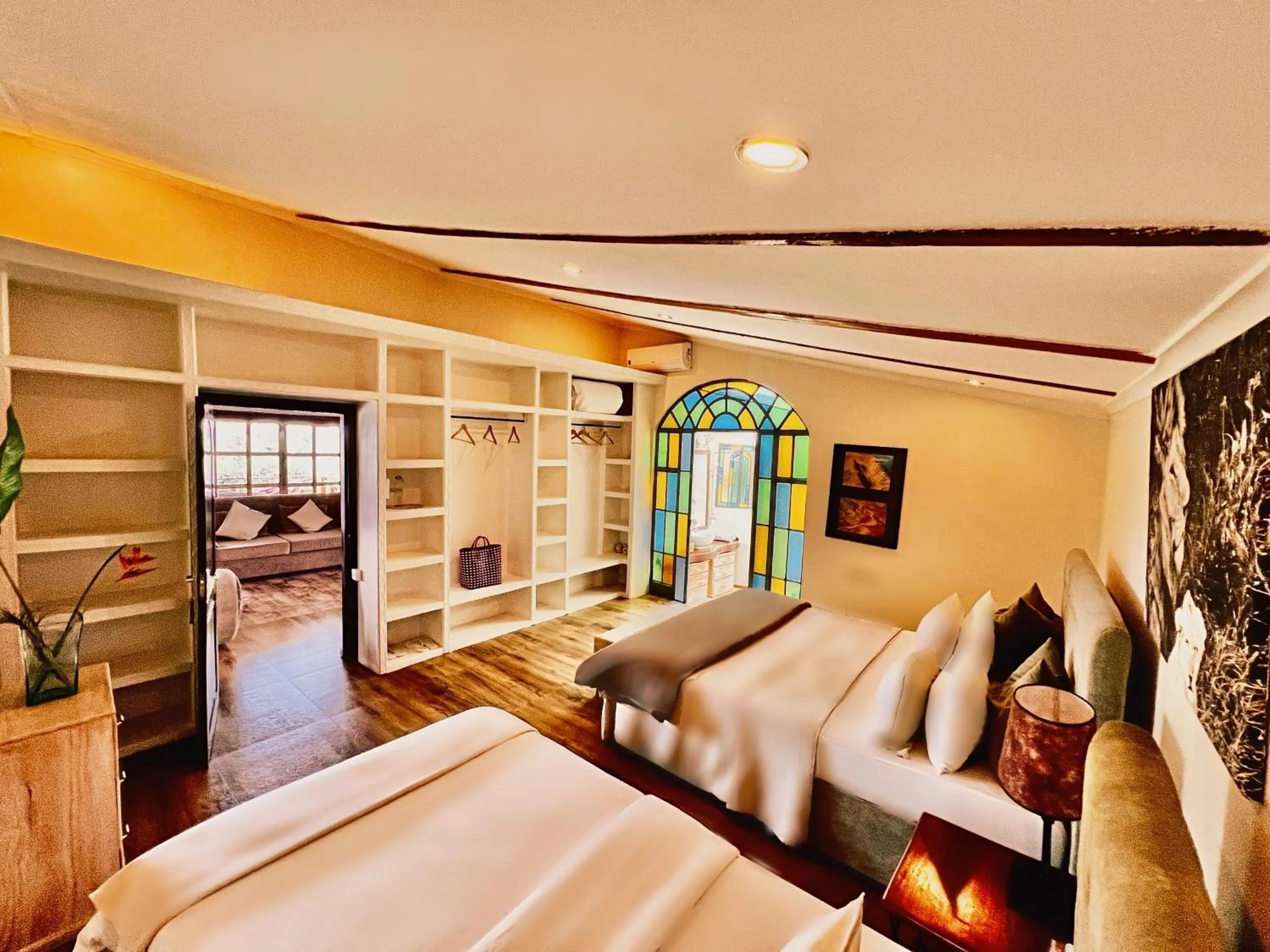 Bed in Pink Flamingo Boutique Hotel