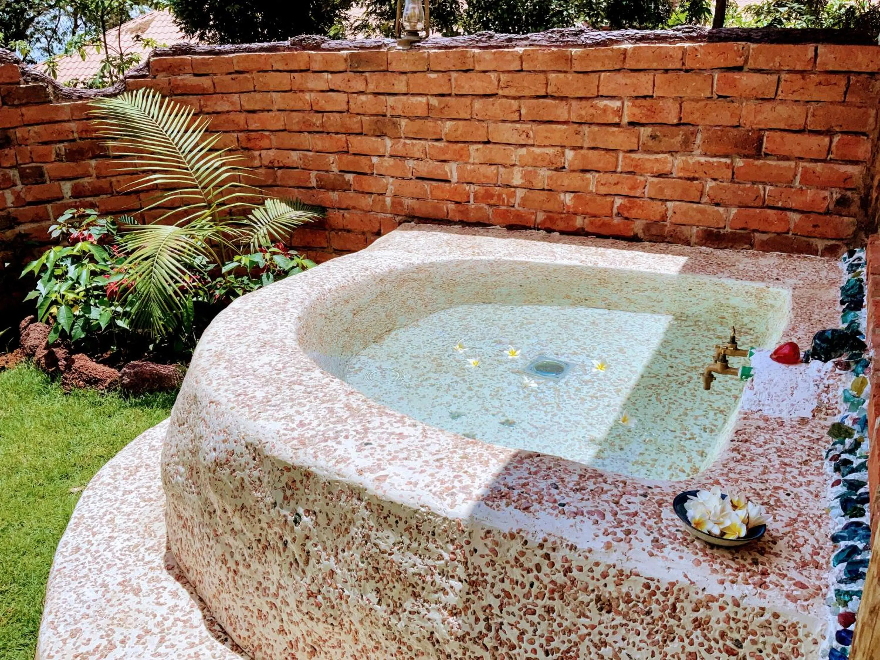 Open Air Bath in Pink Flamingo Boutique Hotel