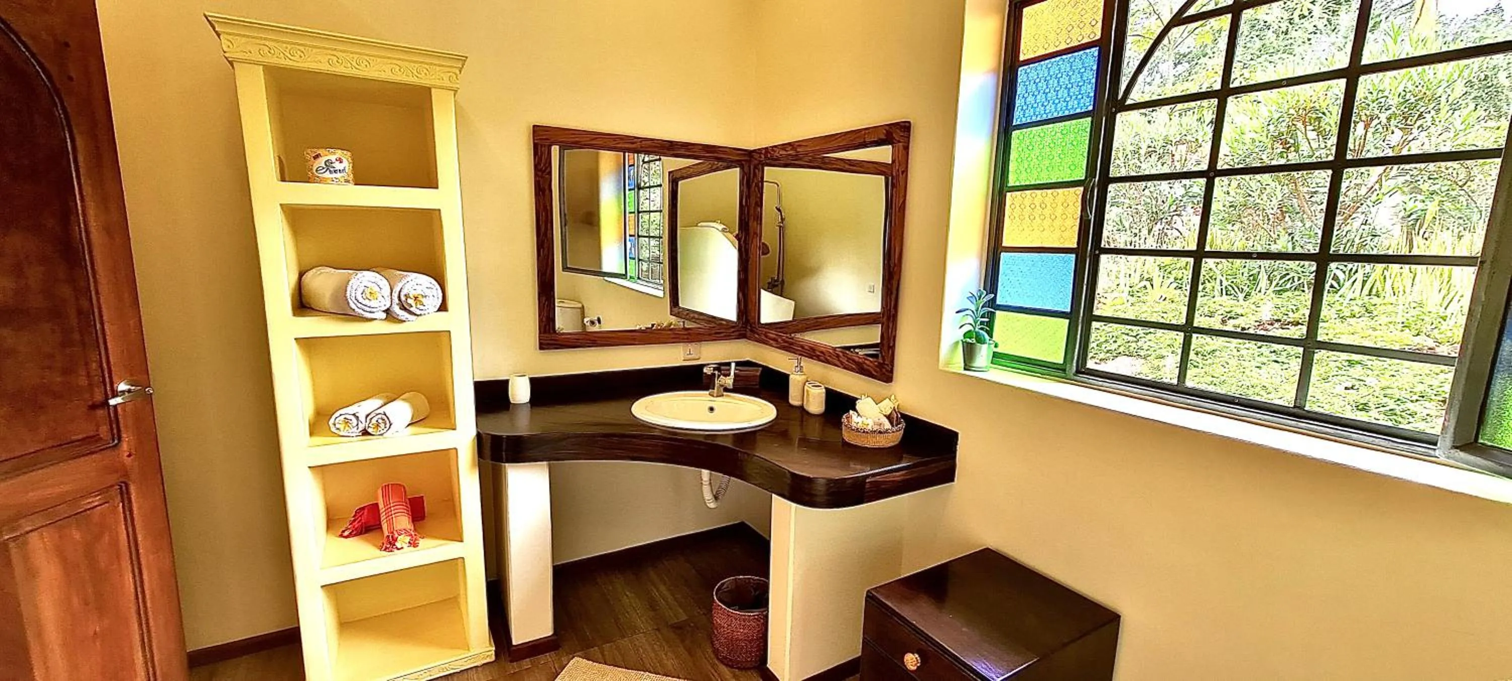 Bathroom in Pink Flamingo Boutique Hotel