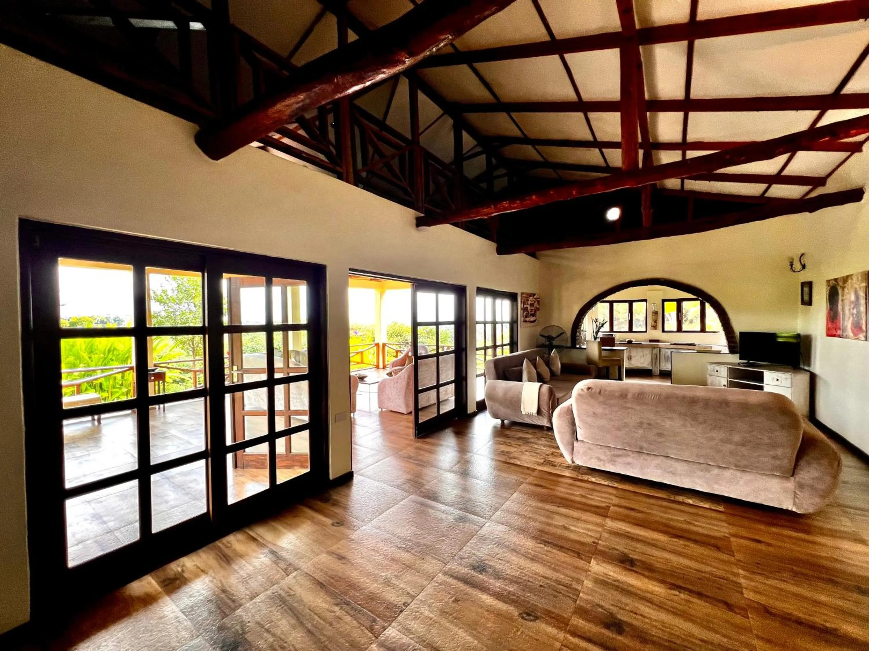 Bed in Pink Flamingo Boutique Hotel