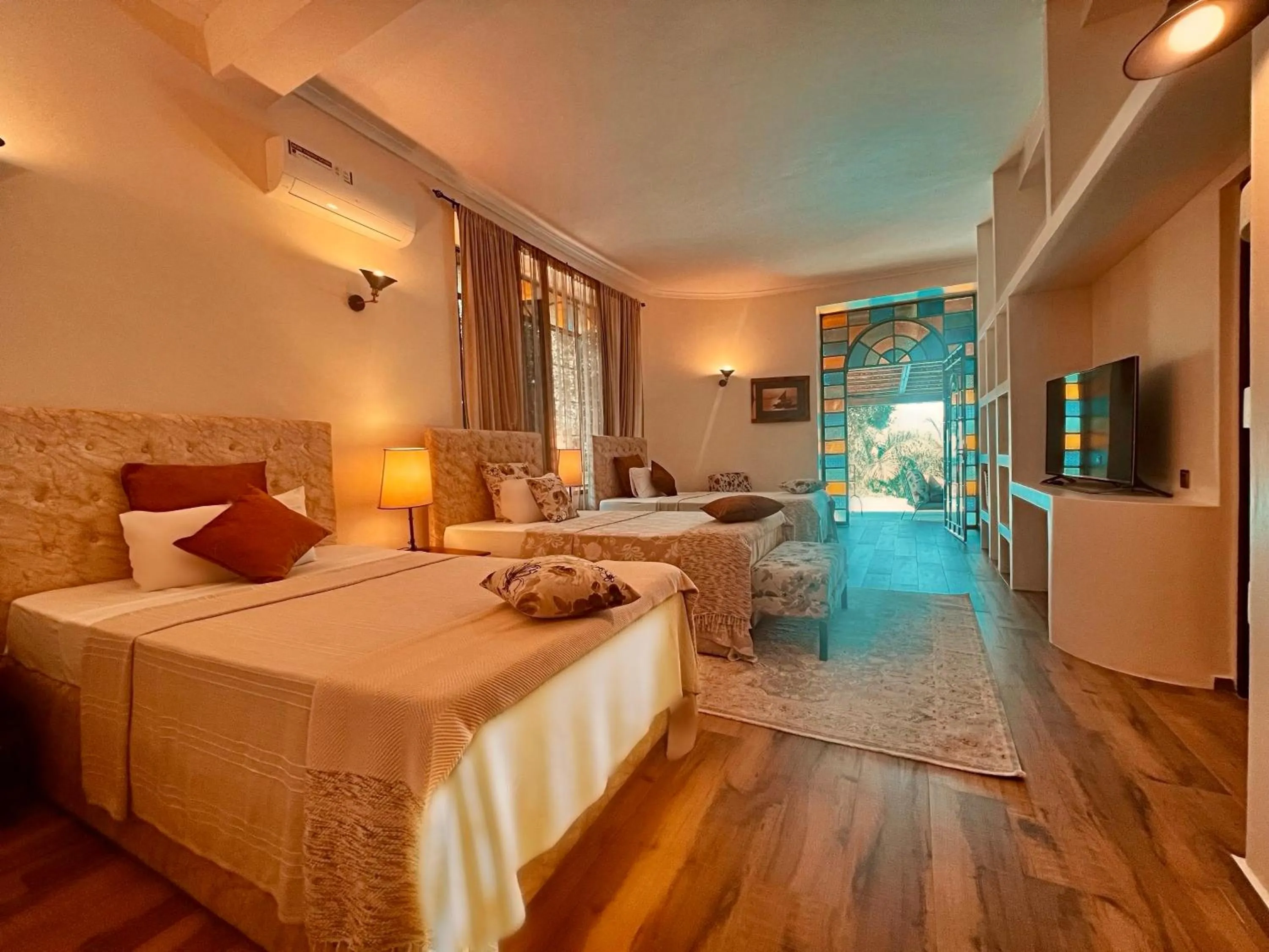 Bedroom, Bed in Pink Flamingo Boutique Hotel