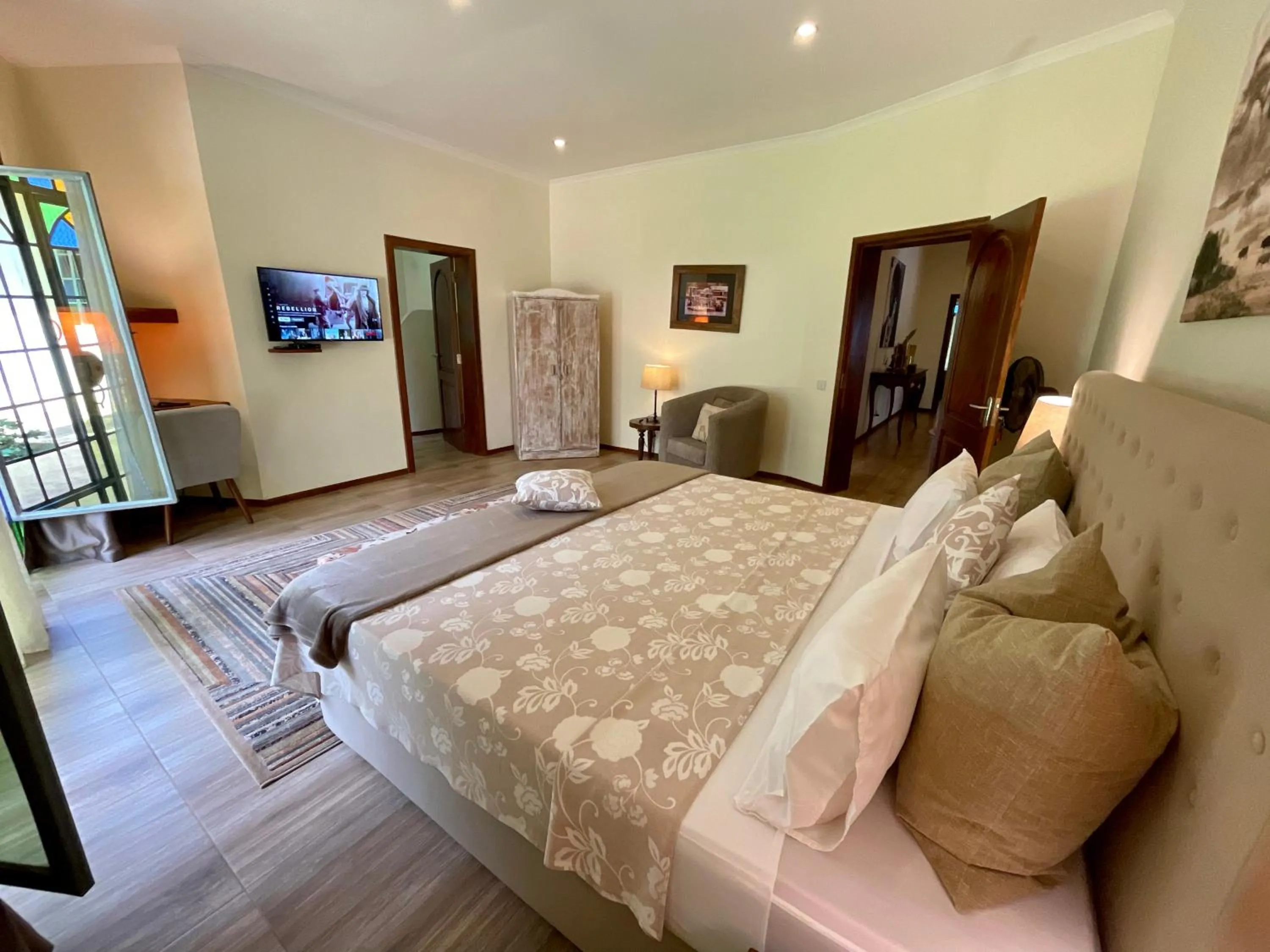 Bedroom, Bed in Pink Flamingo Boutique Hotel