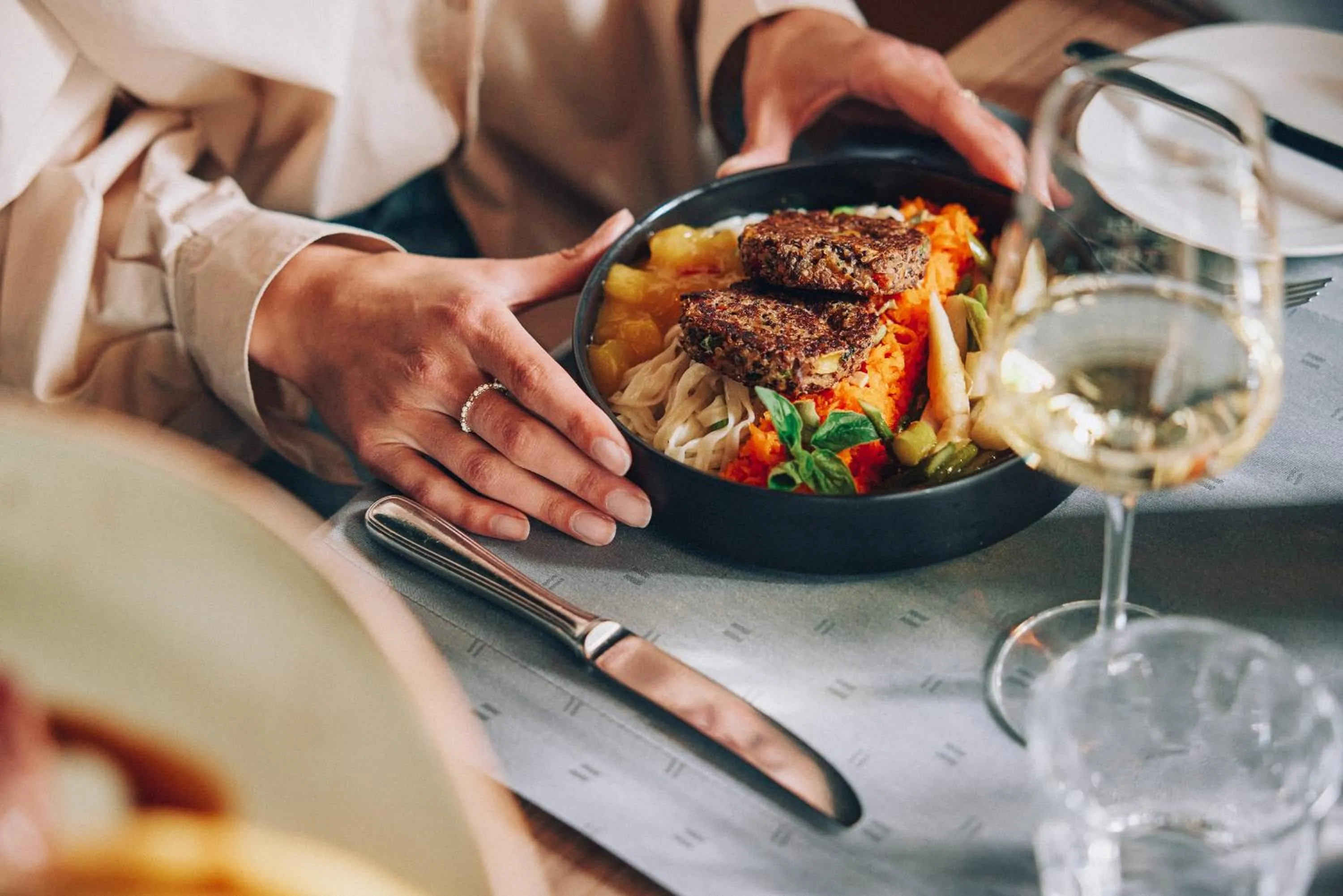 Restaurant/places to eat in FETZ DAS LORELEY HOTEL