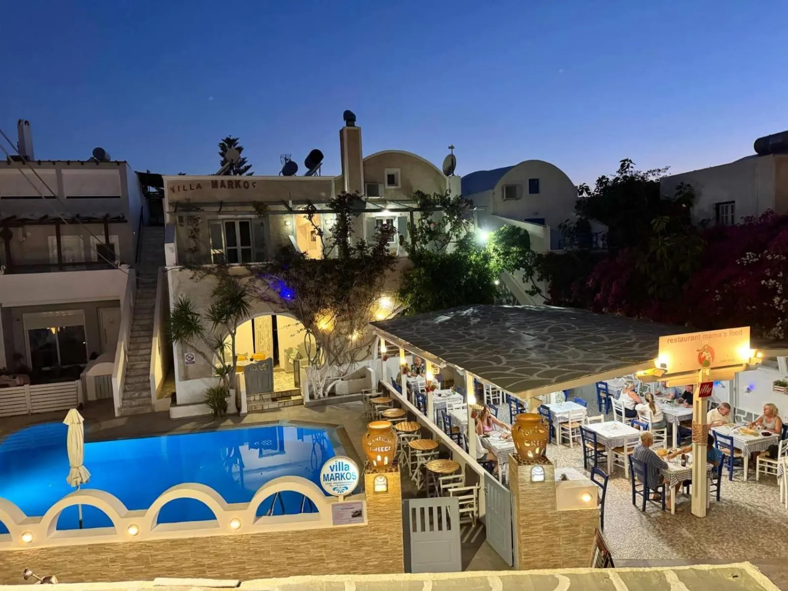 Property building in Villa Markos