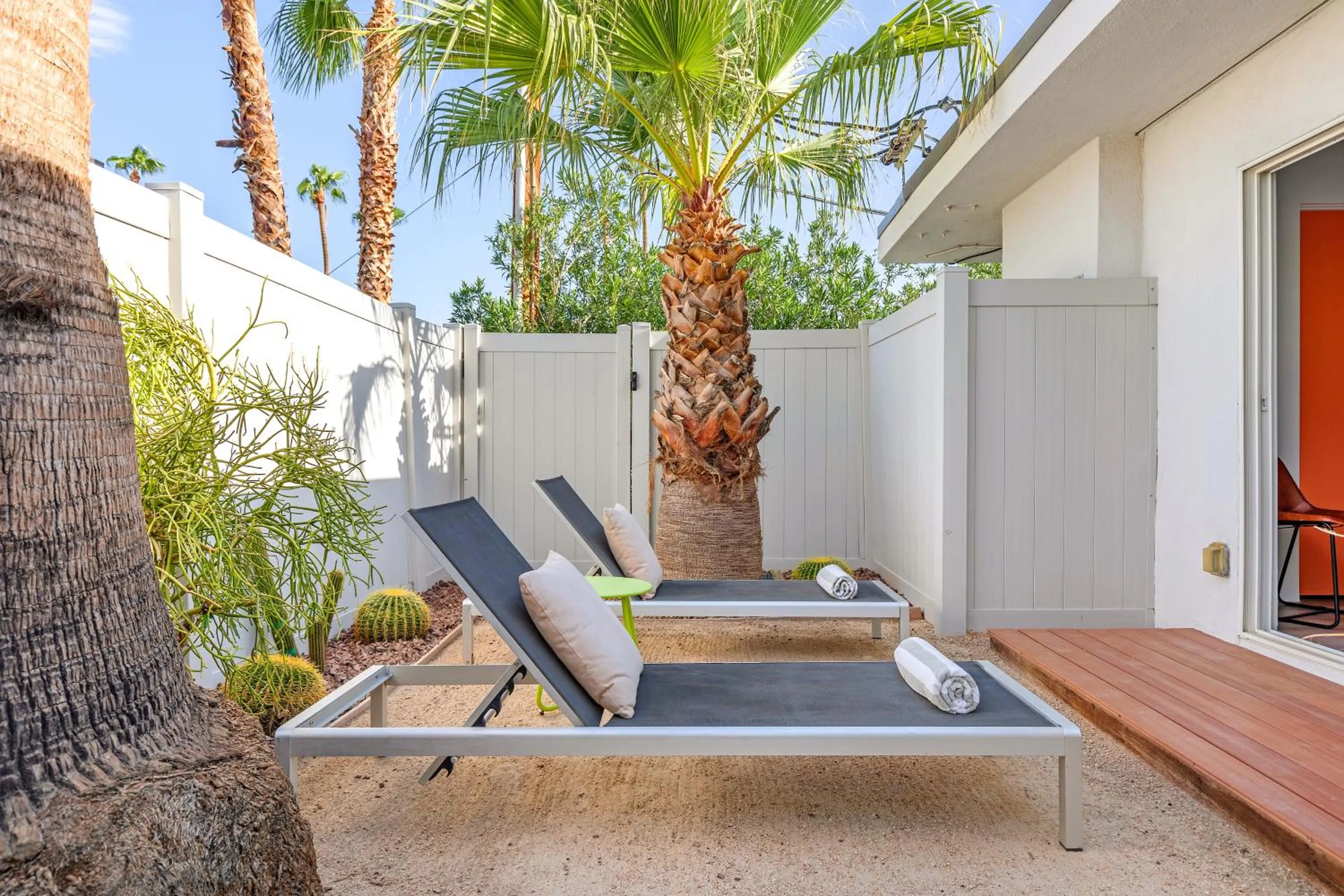 Patio in the Weekend Palm Springs