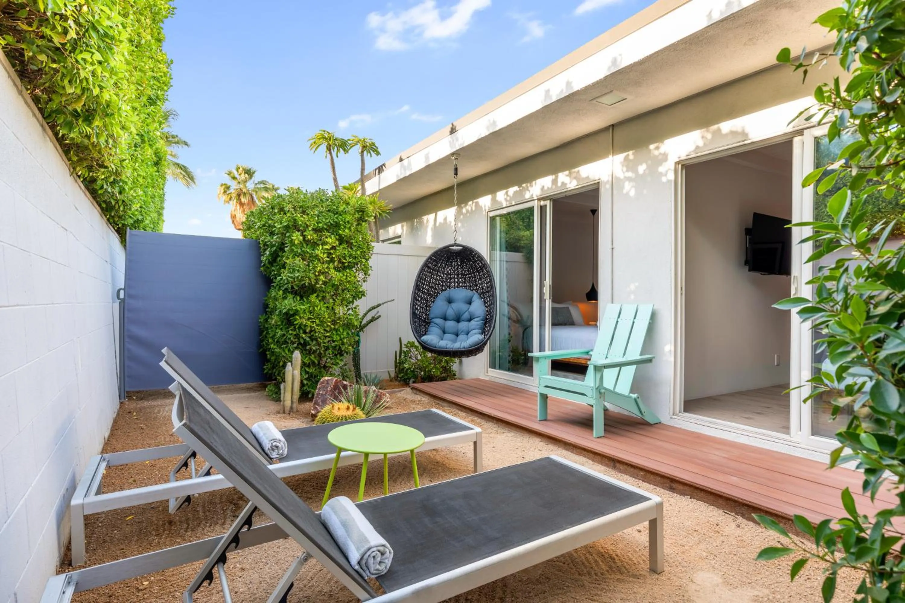 Patio in the Weekend Palm Springs