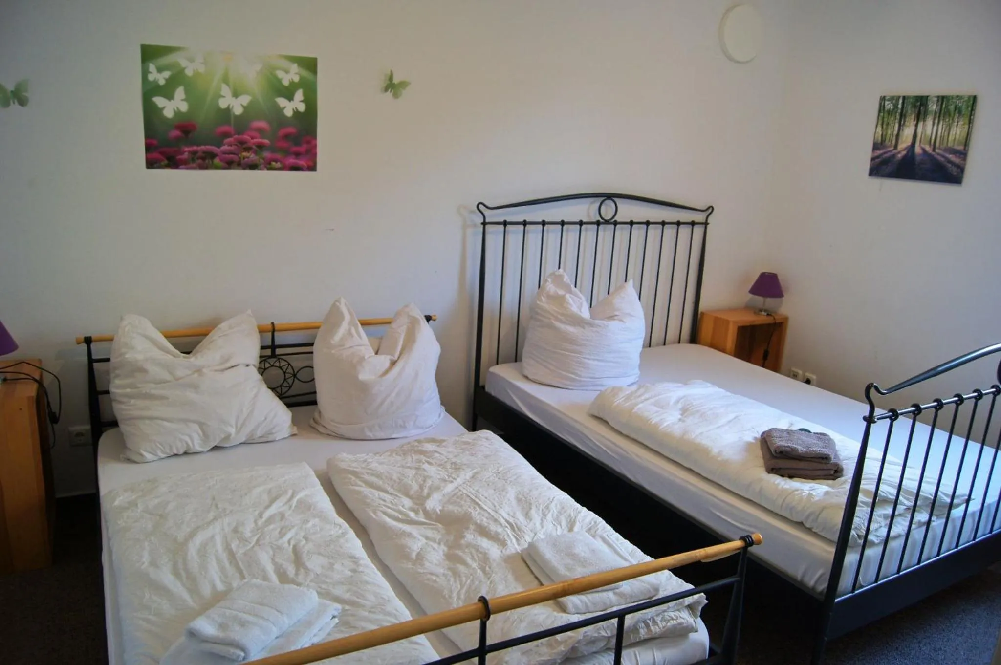 Photo of the whole room, Bed in Nobis Krug