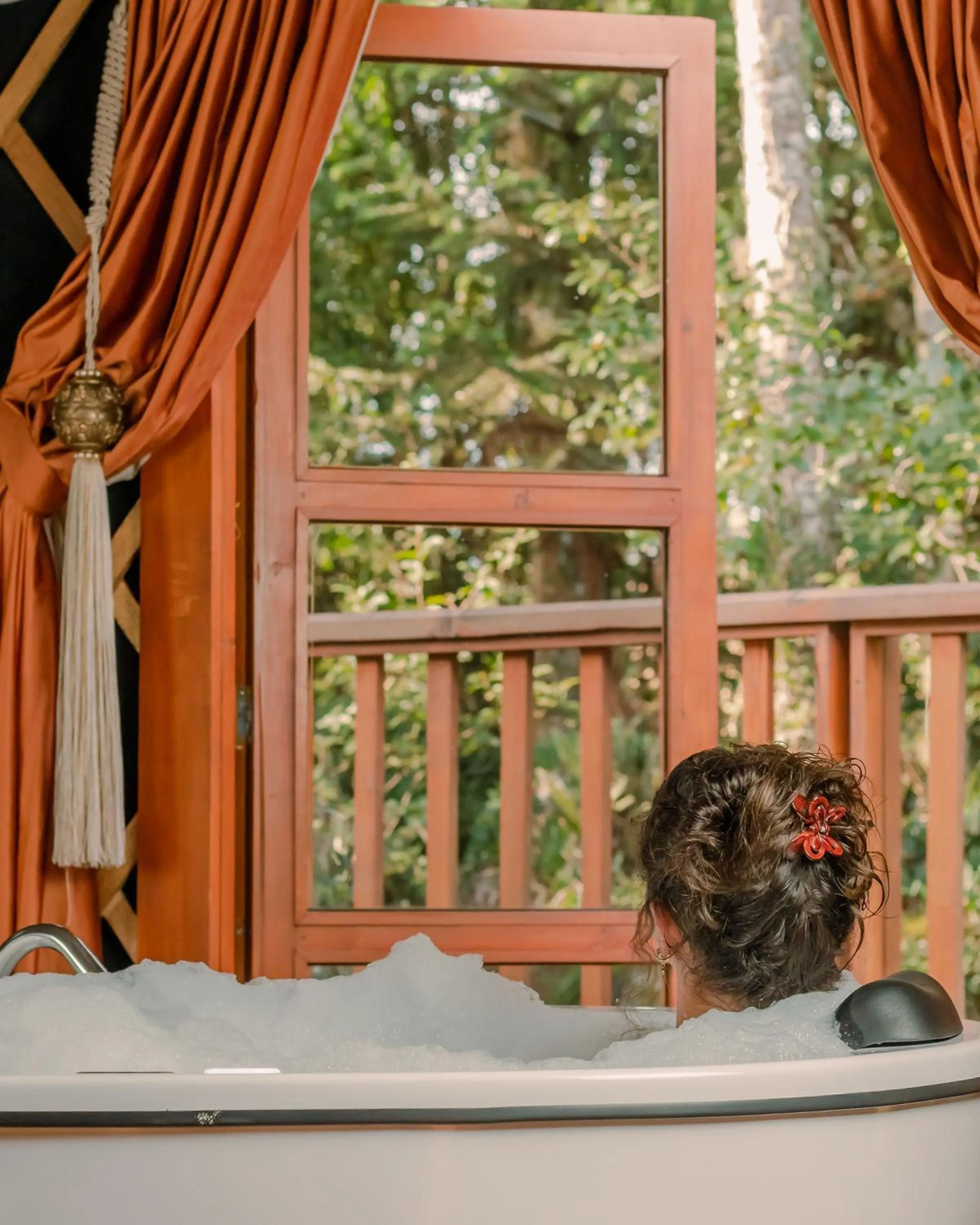 Glamping montain experience