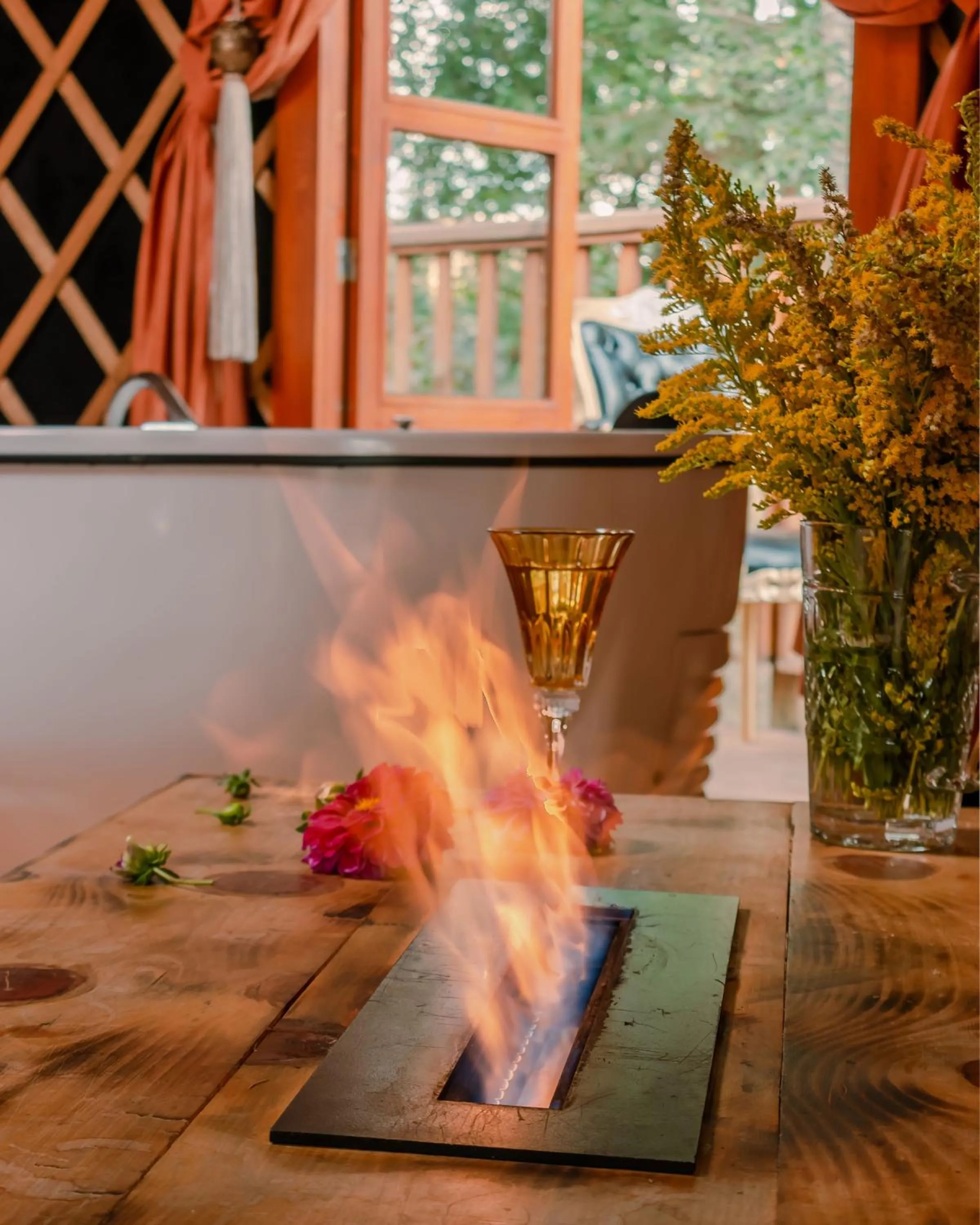 Glamping montain experience